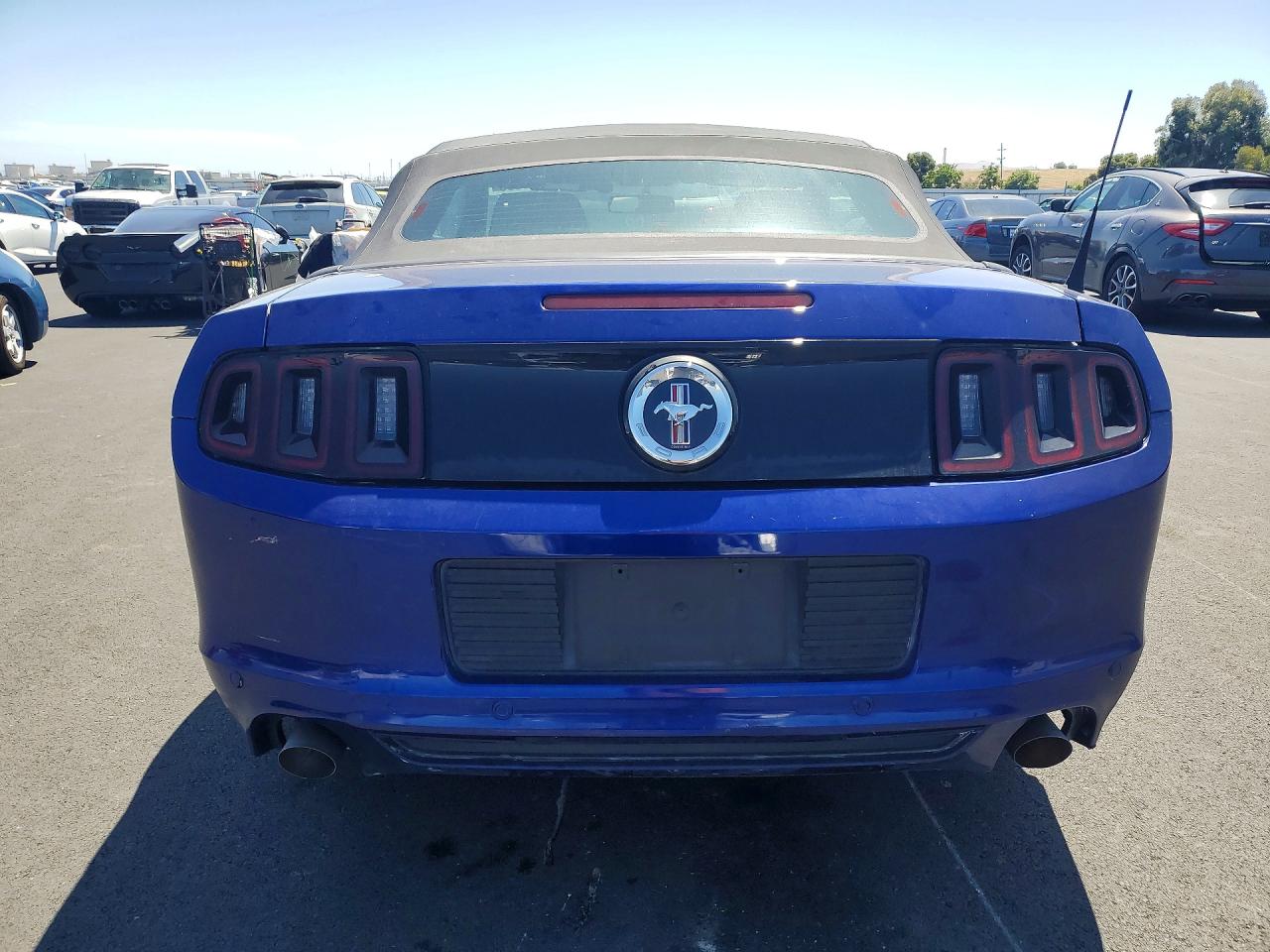 2013 Ford Mustang Blue vin: 1ZVBP8EM7D5219185