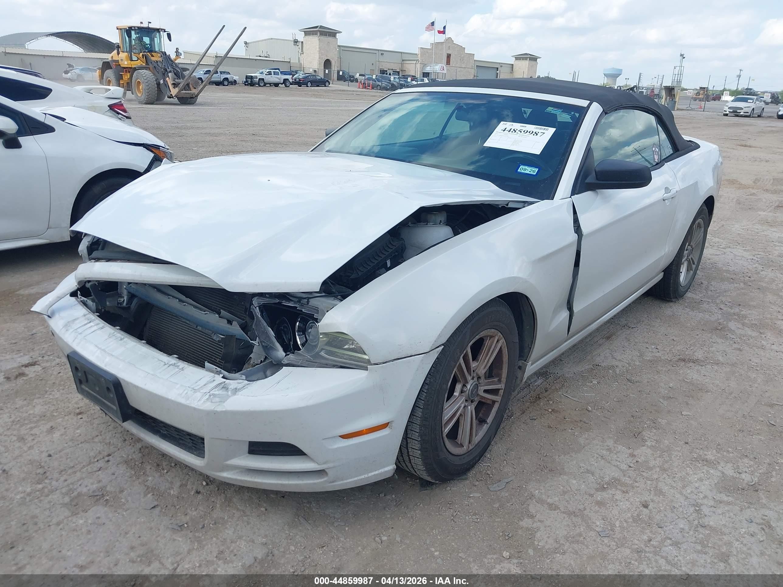 2014 Ford Mustang V6 White vin: 1ZVBP8EM7E5227241