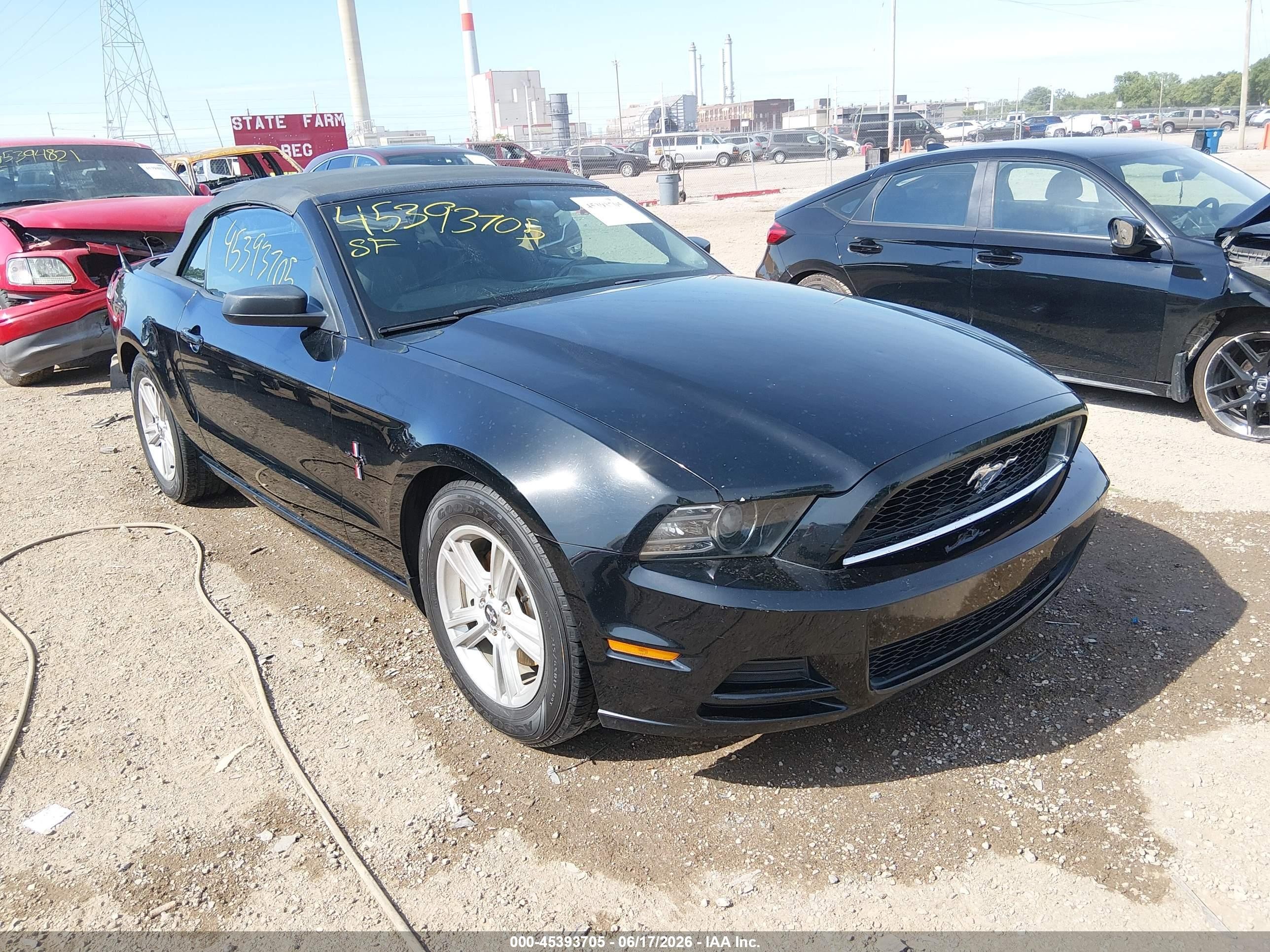 2014 Ford Mustang V6 Black vin: 1ZVBP8EM7E5232102