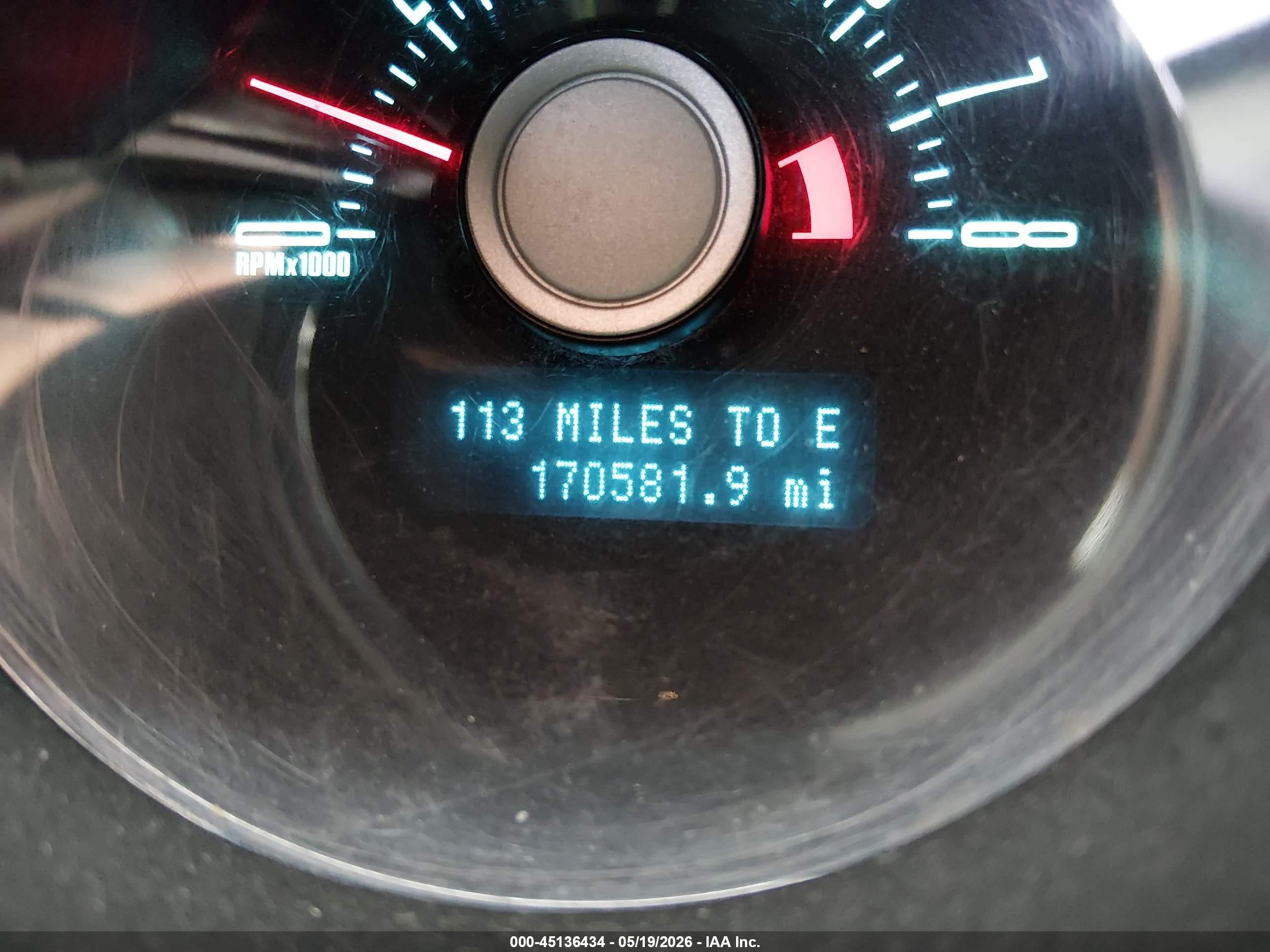 2011 Ford Mustang V6 White vin: 1ZVBP8EM8B5138239