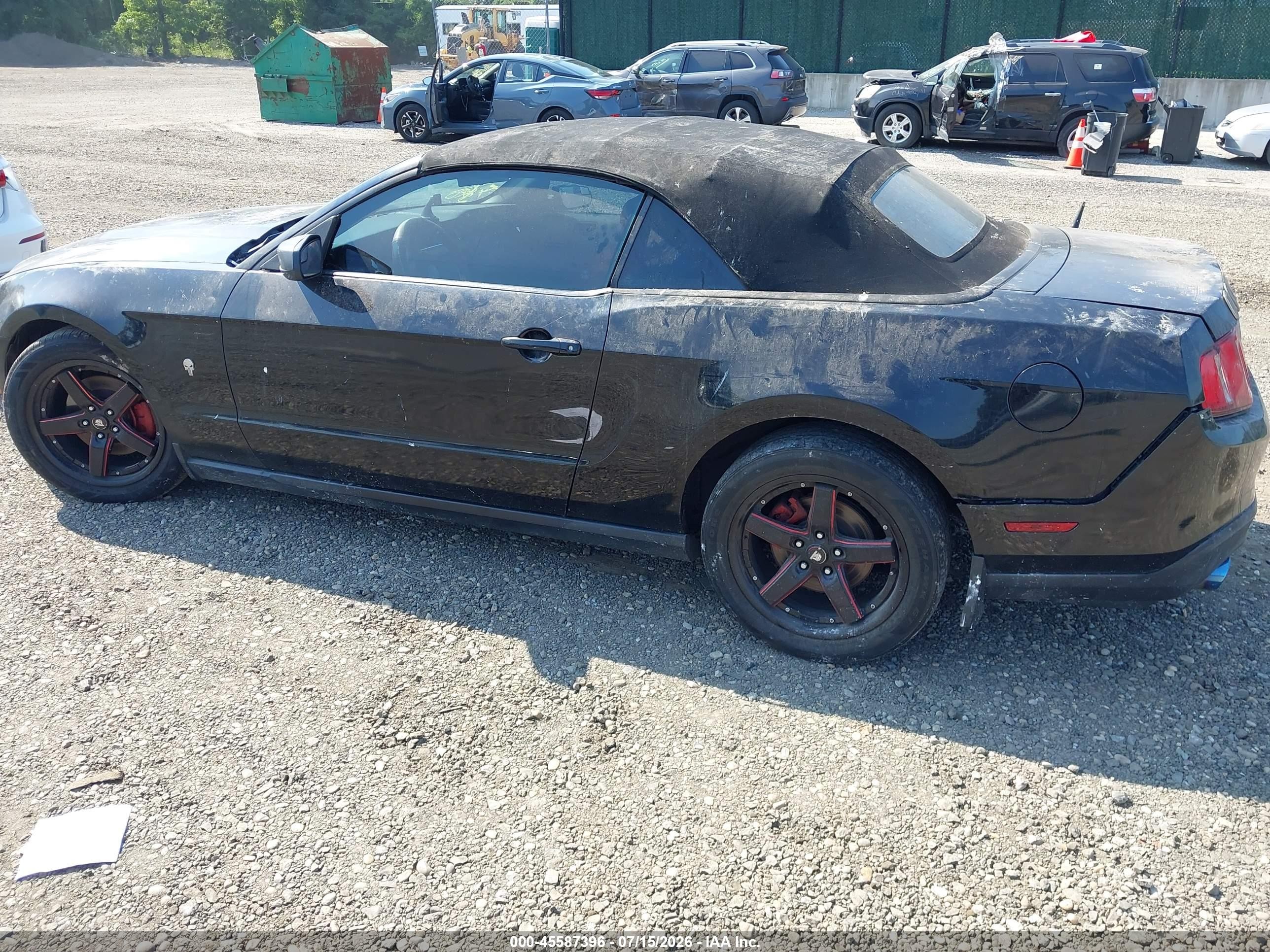 2012 Ford Mustang V6 Black vin: 1ZVBP8EM8C5242098