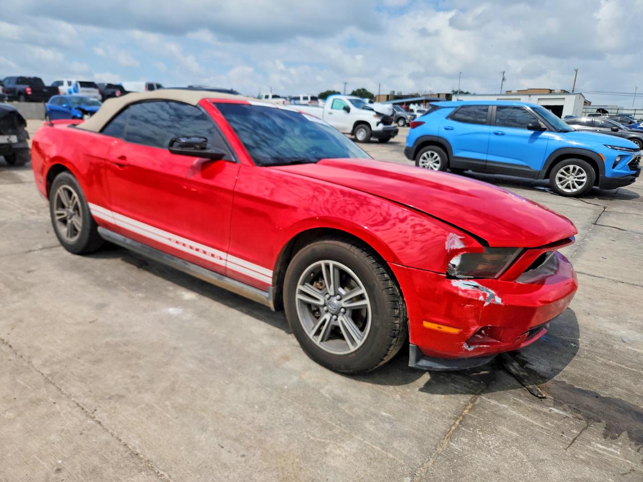 2012 Ford Mustang Red vin: 1ZVBP8EM8C5282875