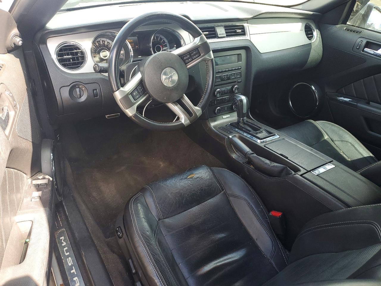 2013 Ford Mustang Silver vin: 1ZVBP8EM8D5229398