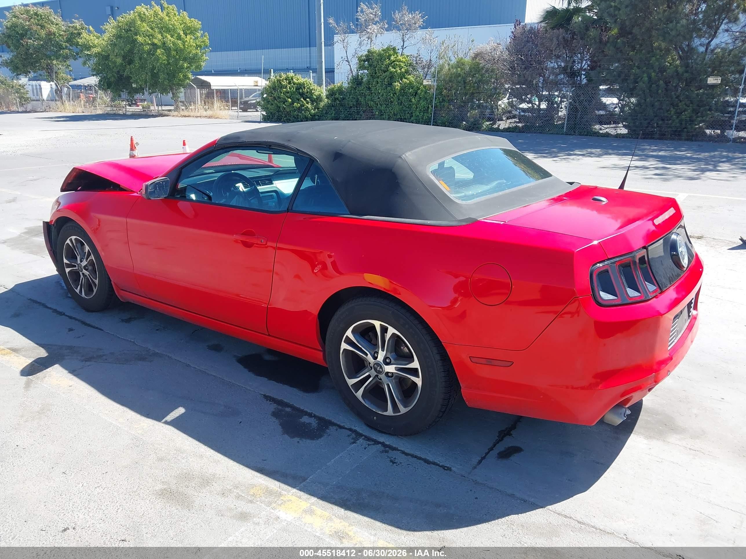 2014 Ford Mustang V6/v6 Premium Красный vin: 1ZVBP8EM8E5310628