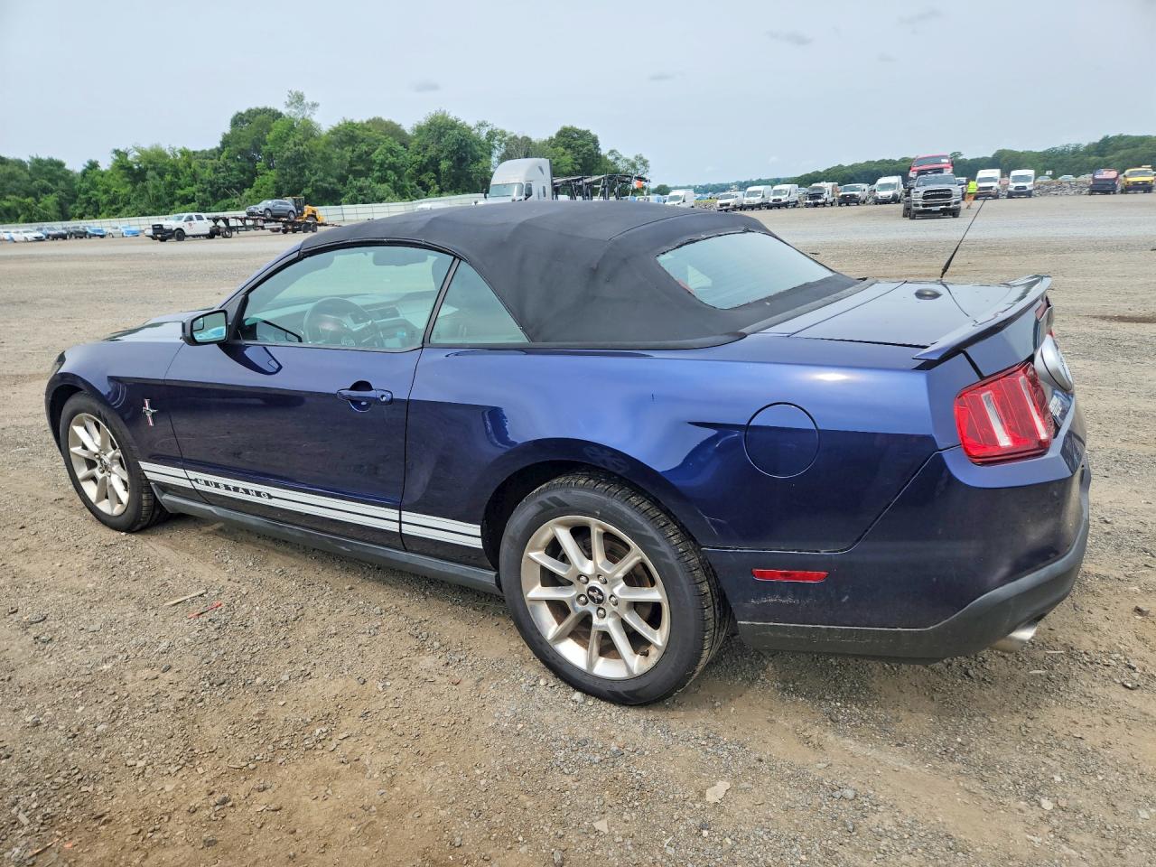 2011 Ford Mustang Синий vin: 1ZVBP8EM9B5102768