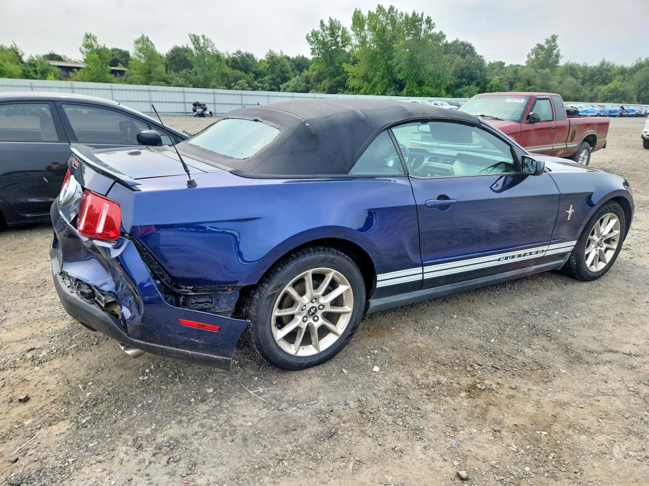 2011 Ford Mustang Синий vin: 1ZVBP8EM9B5102768