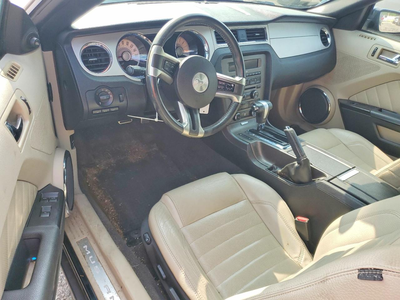 2011 Ford Mustang Black vin: 1ZVBP8EM9B5123930