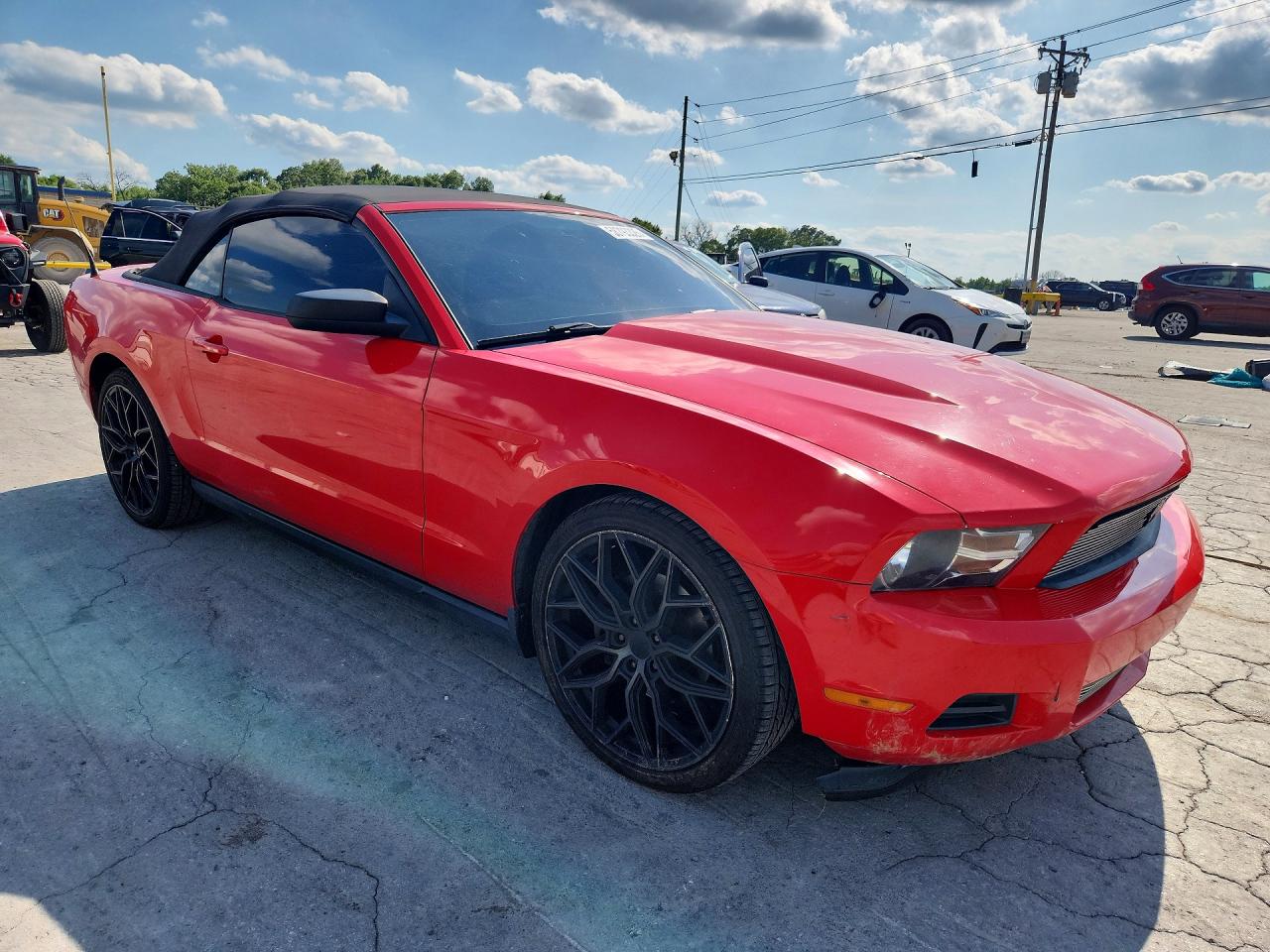 2011 Ford Mustang Red vin: 1ZVBP8EM9B5141408