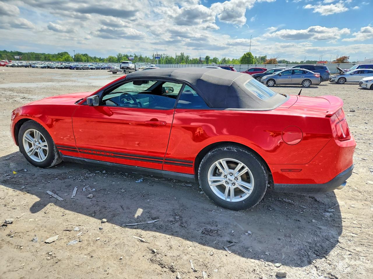 2012 Ford Mustang Red vin: 1ZVBP8EM9C5203763