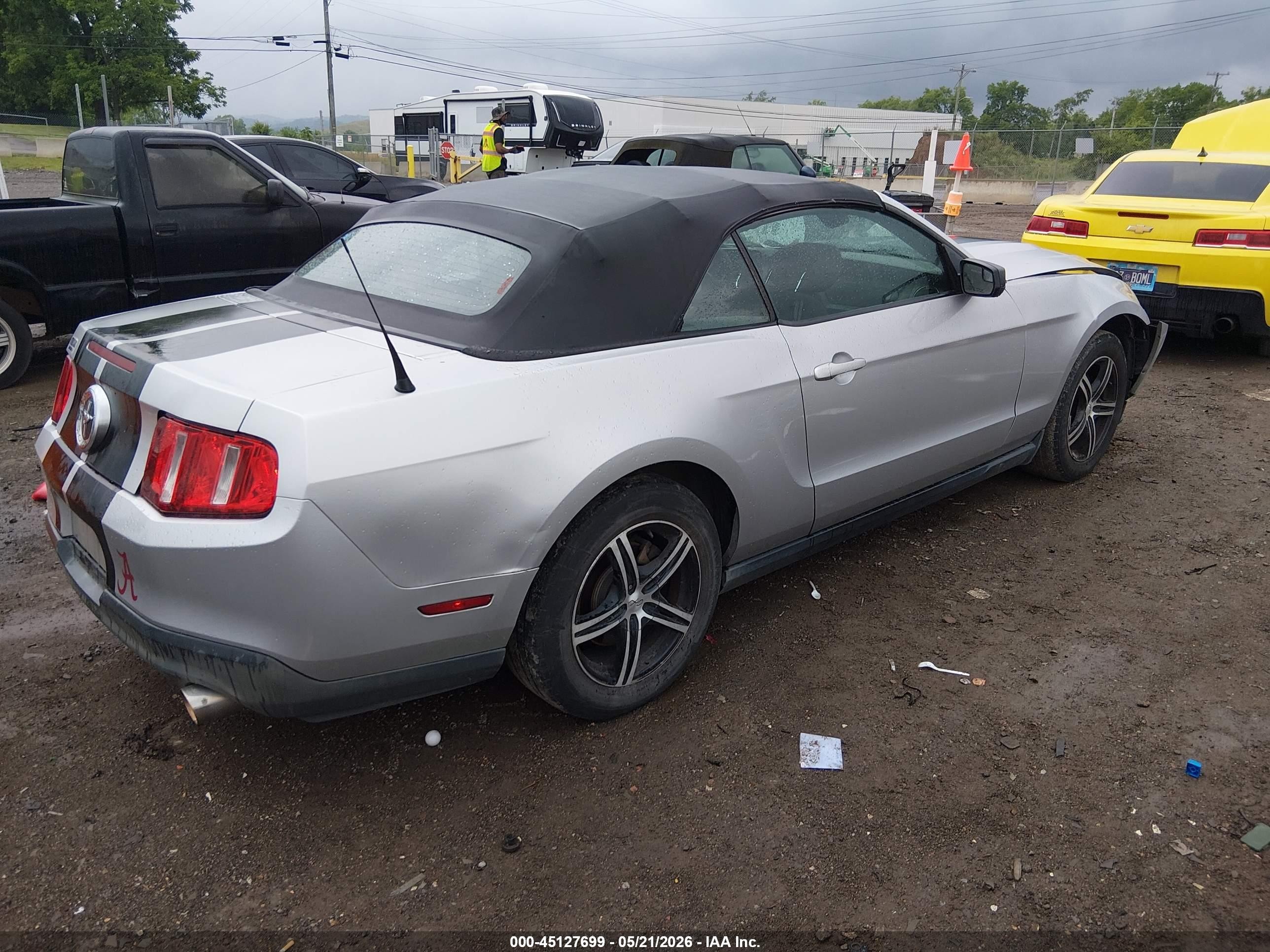2012 Ford Mustang V6 Silver vin: 1ZVBP8EM9C5257810