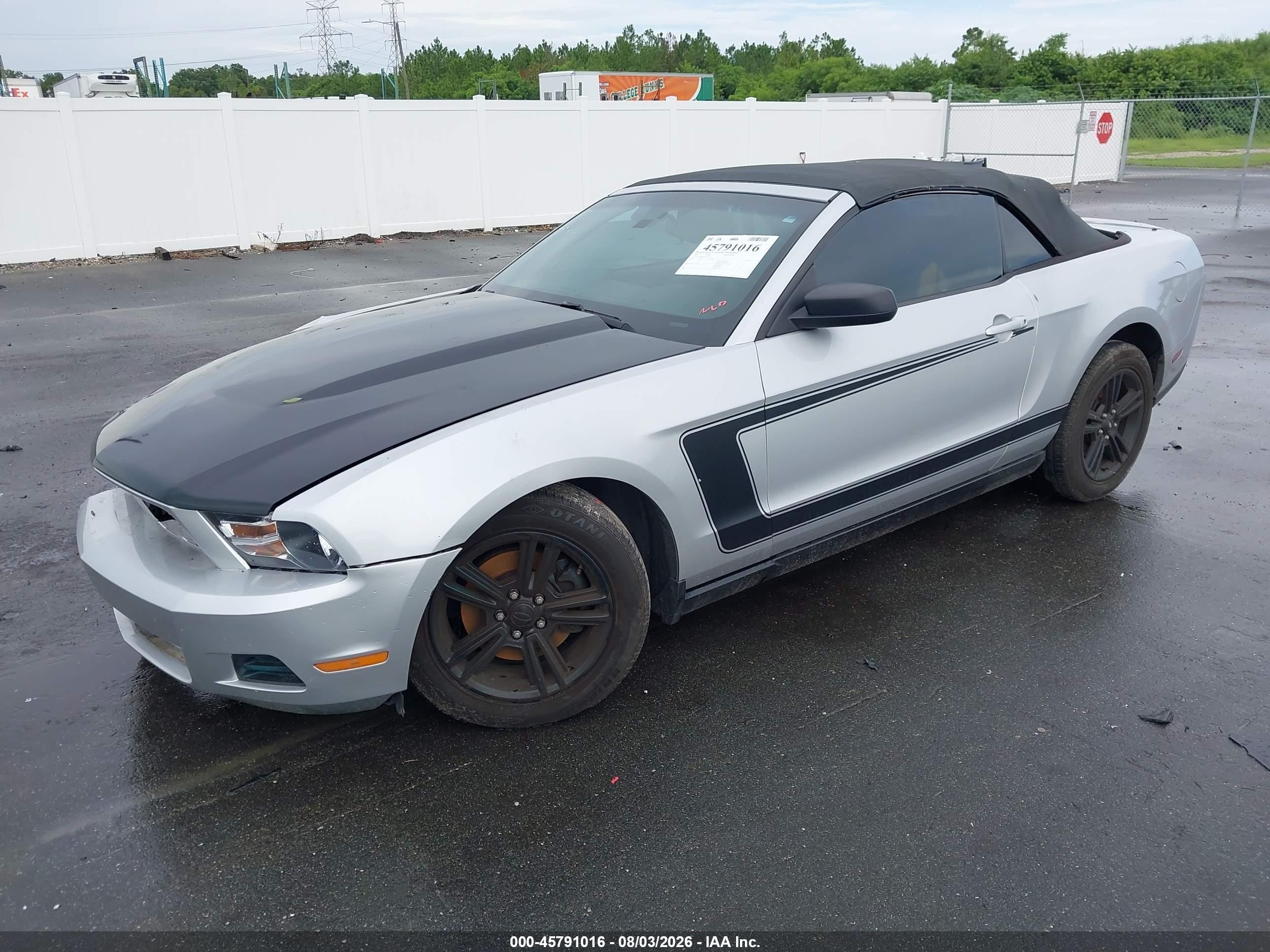 2012 Ford Mustang V6 Серебряный vin: 1ZVBP8EM9C5273201