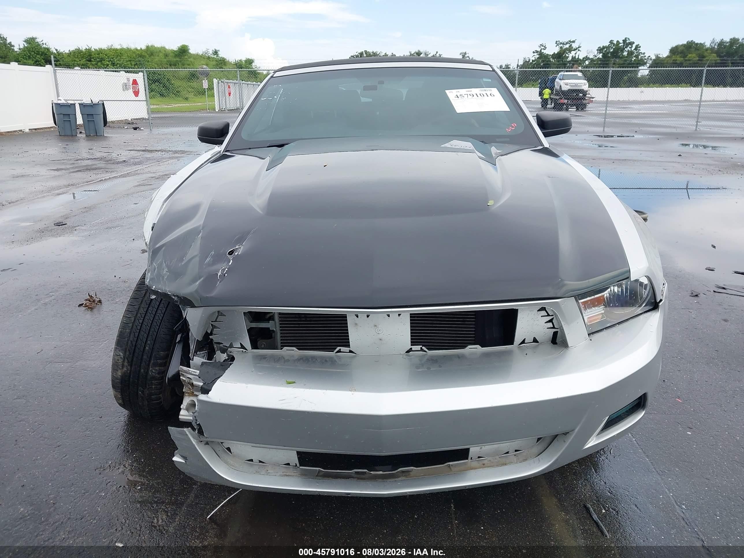 2012 Ford Mustang V6 Серебряный vin: 1ZVBP8EM9C5273201