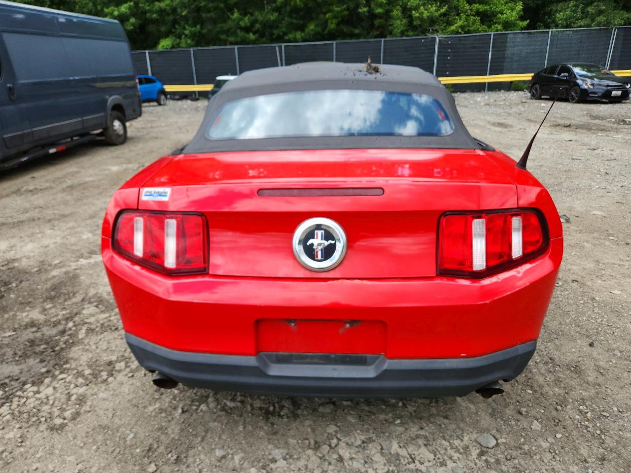 2012 Ford Mustang Красный vin: 1ZVBP8EM9C5273392
