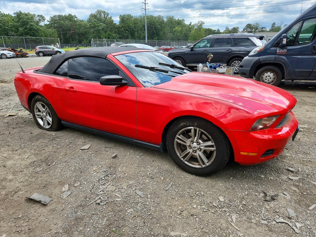 2012 Ford Mustang Красный vin: 1ZVBP8EM9C5273392