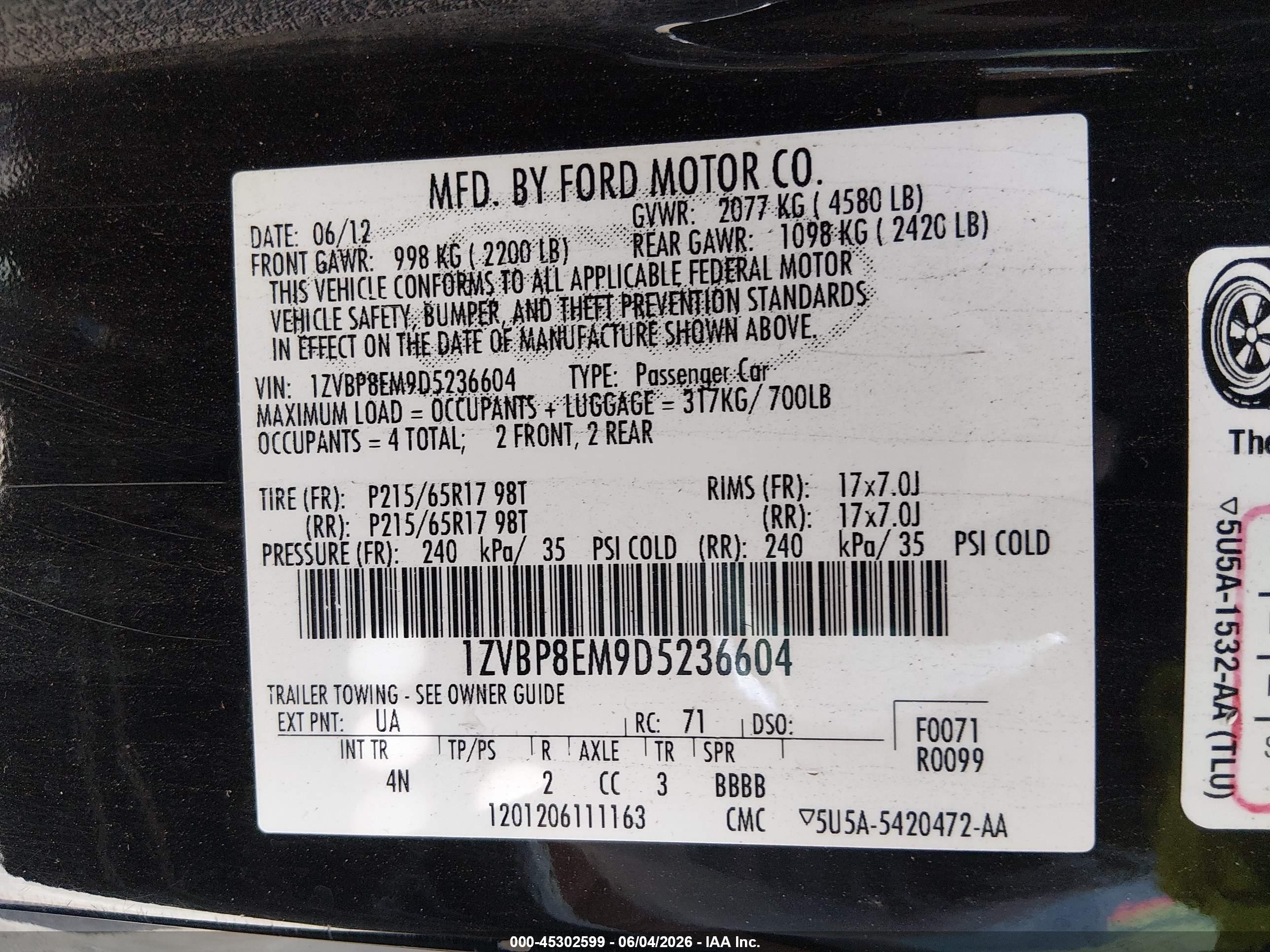 2013 Ford Mustang V6 Premium Черный vin: 1ZVBP8EM9D5236604
