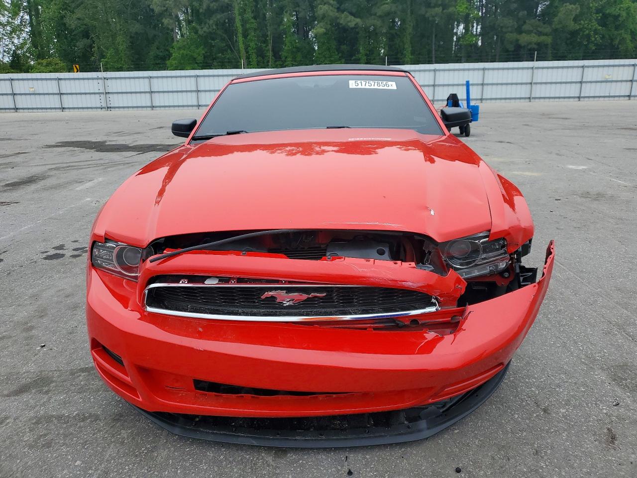 2013 Ford Mustang Red vin: 1ZVBP8EM9D5256500