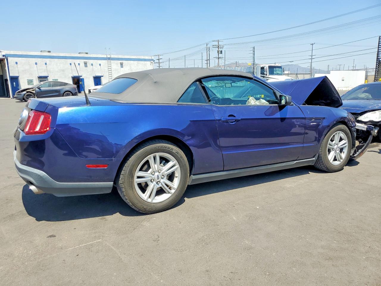 2011 Ford Mustang Blue vin: 1ZVBP8EMXB5169136