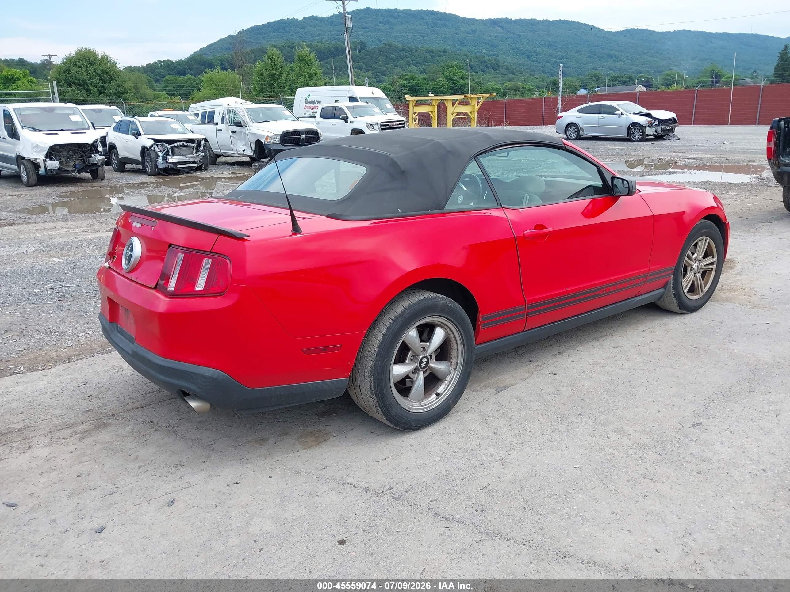2012 Ford Mustang V6/v6 Premium Red vin: 1ZVBP8EMXC5203934