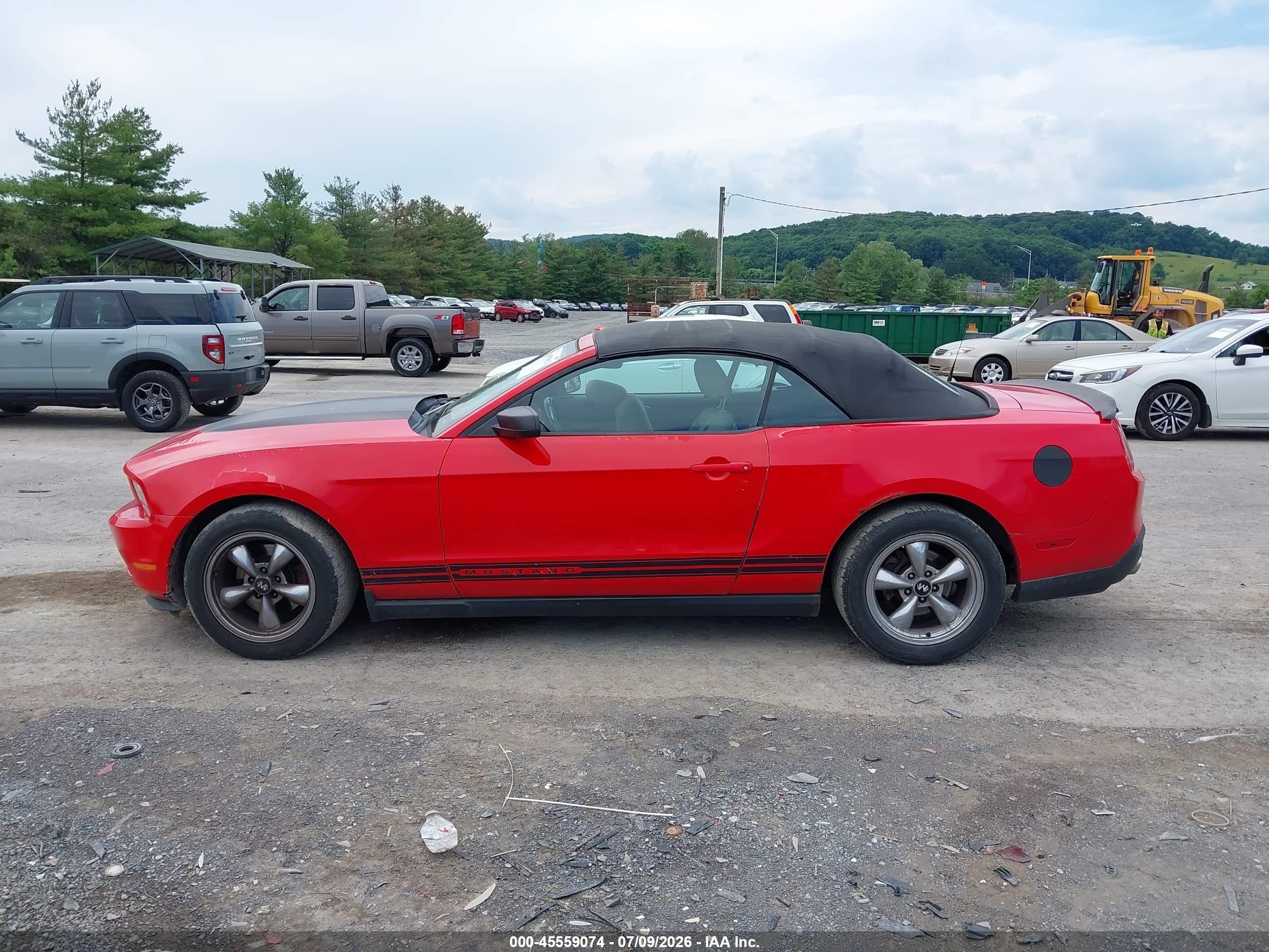 2012 Ford Mustang V6/v6 Premium Red vin: 1ZVBP8EMXC5203934
