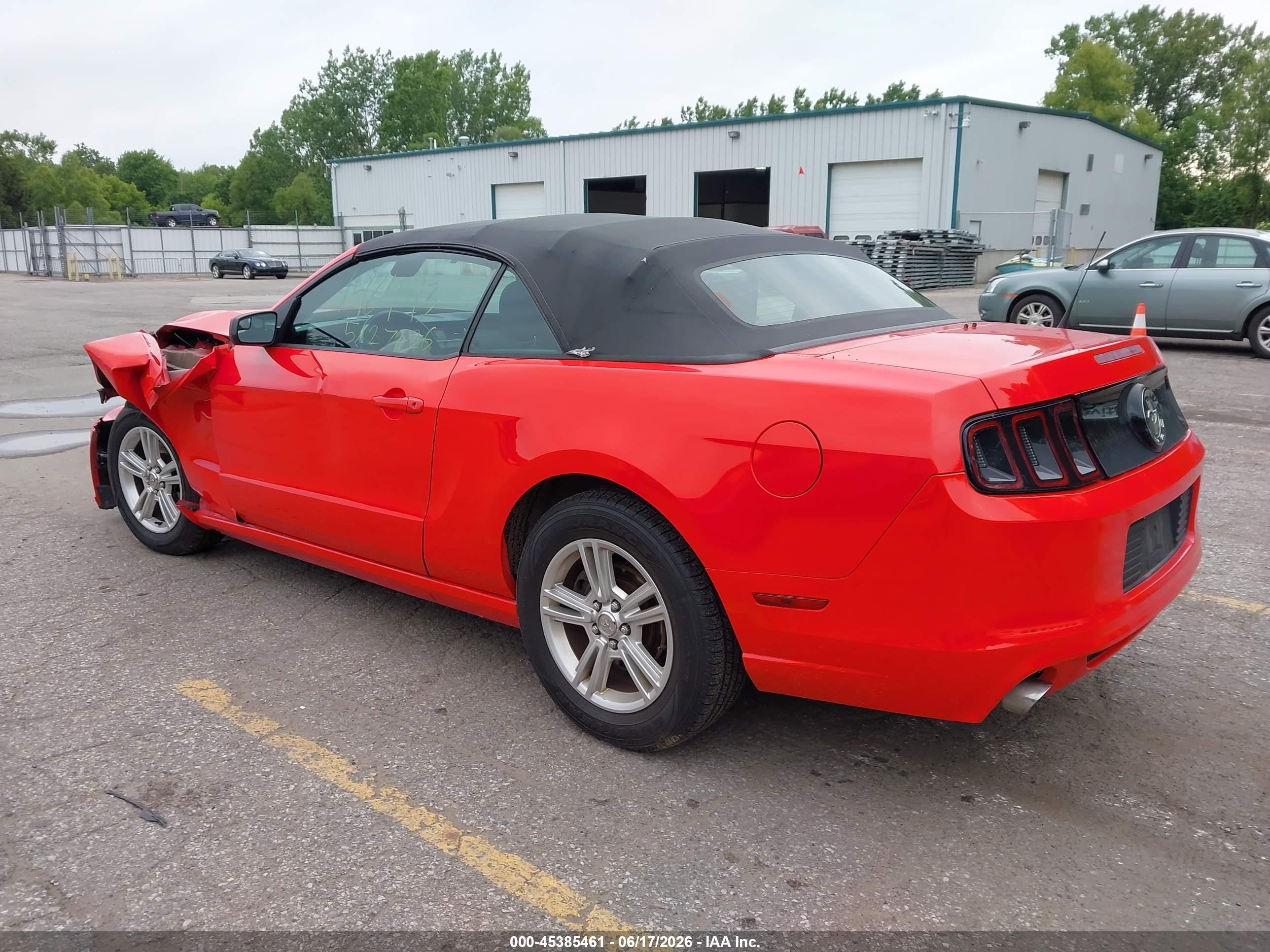 2013 Ford Mustang V6 Red vin: 1ZVBP8EMXD5219746