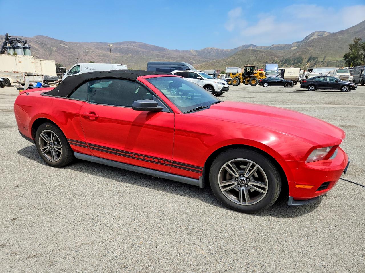 2010 Ford Mustang Red vin: 1ZVBP8EN0A5116680
