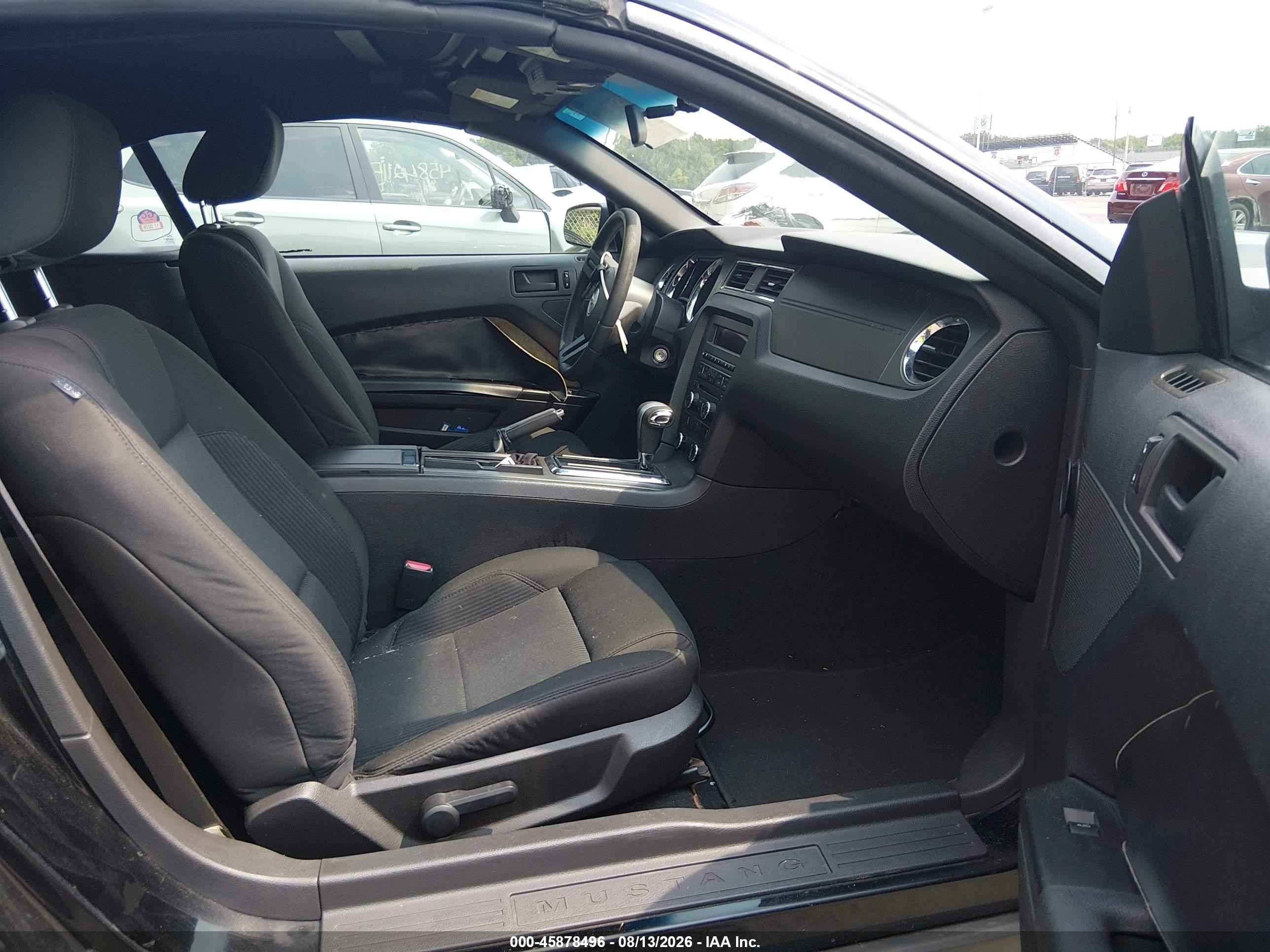 2010 Ford Mustang V6/v6 Premium Black vin: 1ZVBP8EN0A5128604