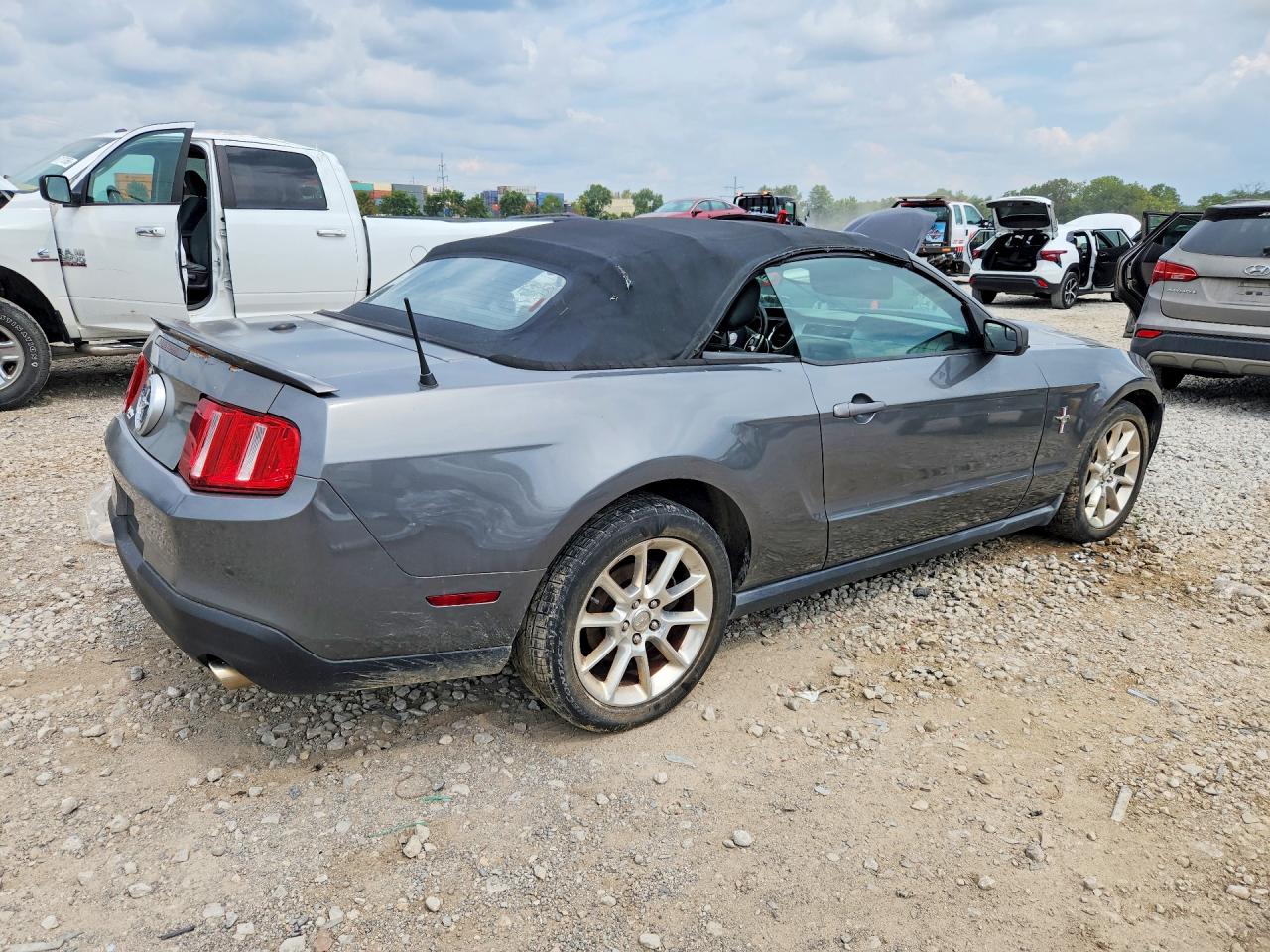 2010 Ford Mustang Серый vin: 1ZVBP8EN3A5165307