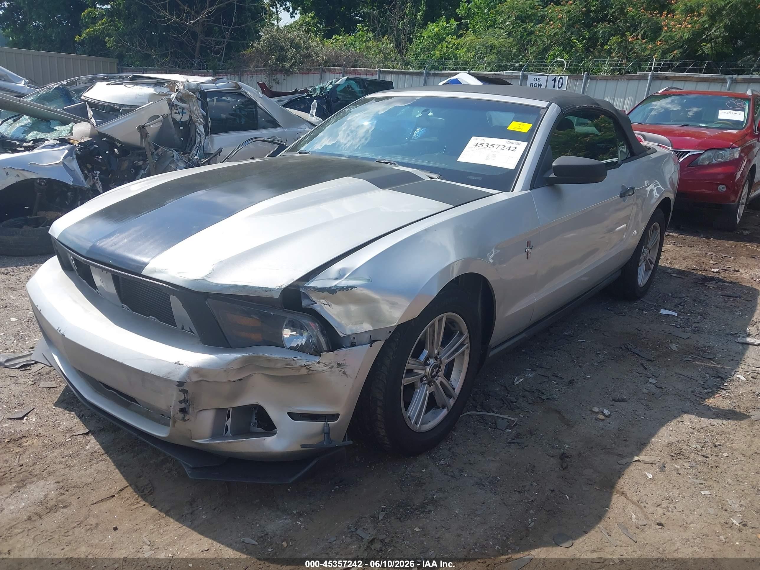 2010 Ford Mustang V6 Silver vin: 1ZVBP8EN4A5113474