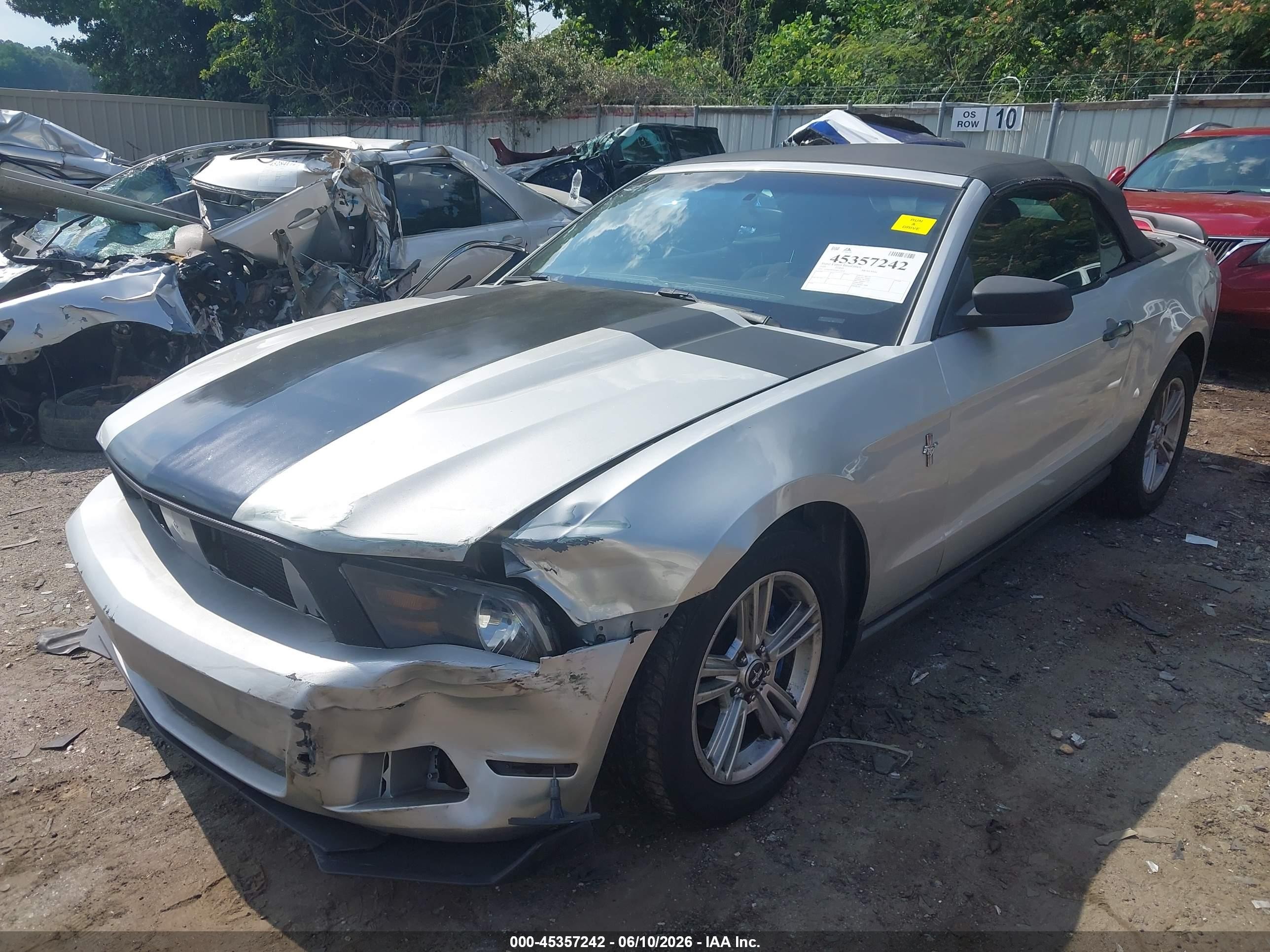 2010 Ford Mustang V6 Silver vin: 1ZVBP8EN4A5113474