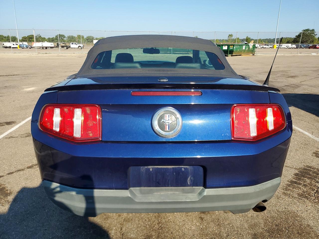 2010 Ford Mustang Синий vin: 1ZVBP8EN4A5178499