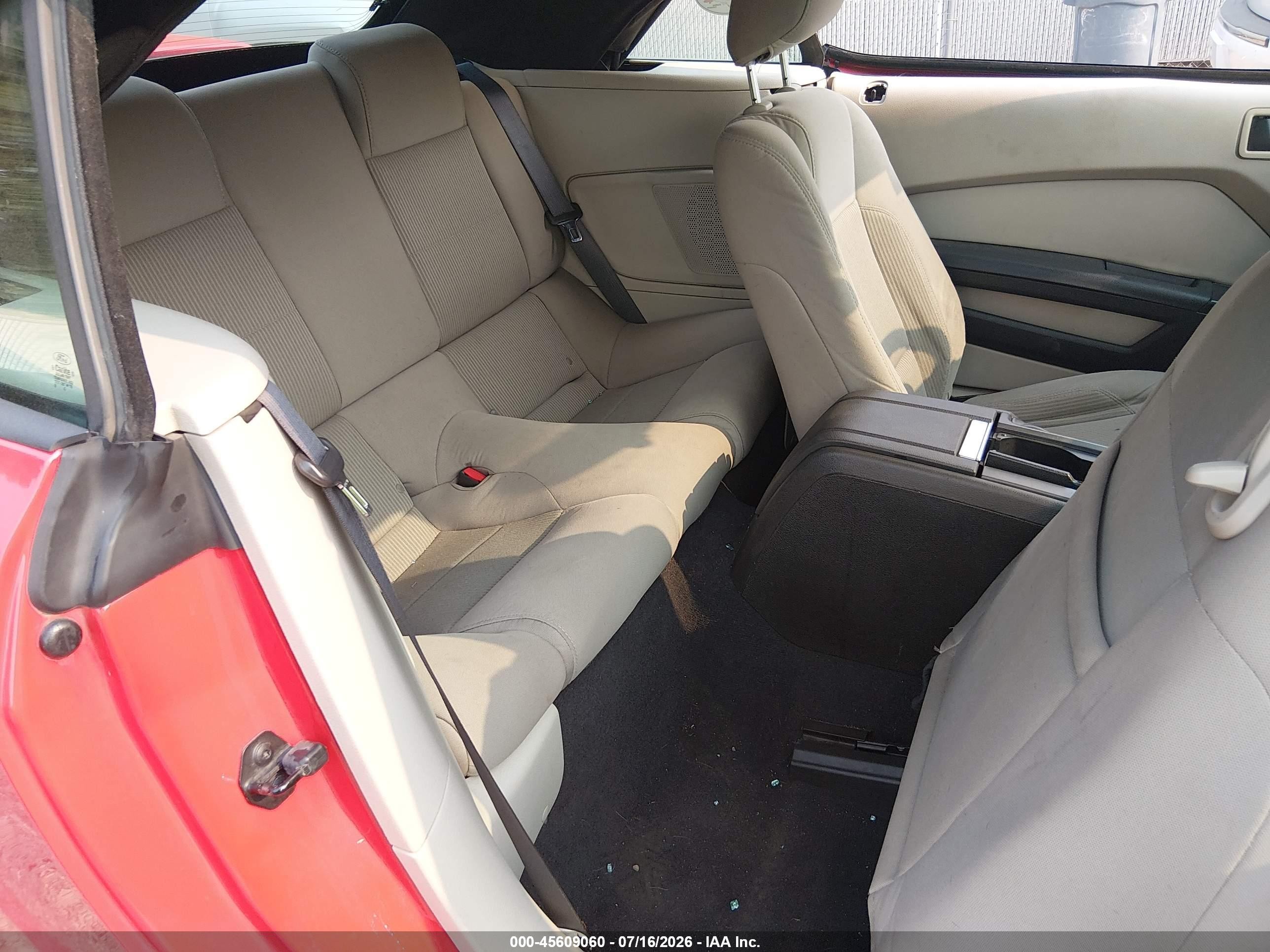 2010 Ford Mustang V6/v6 Premium Red vin: 1ZVBP8EN5A5122281
