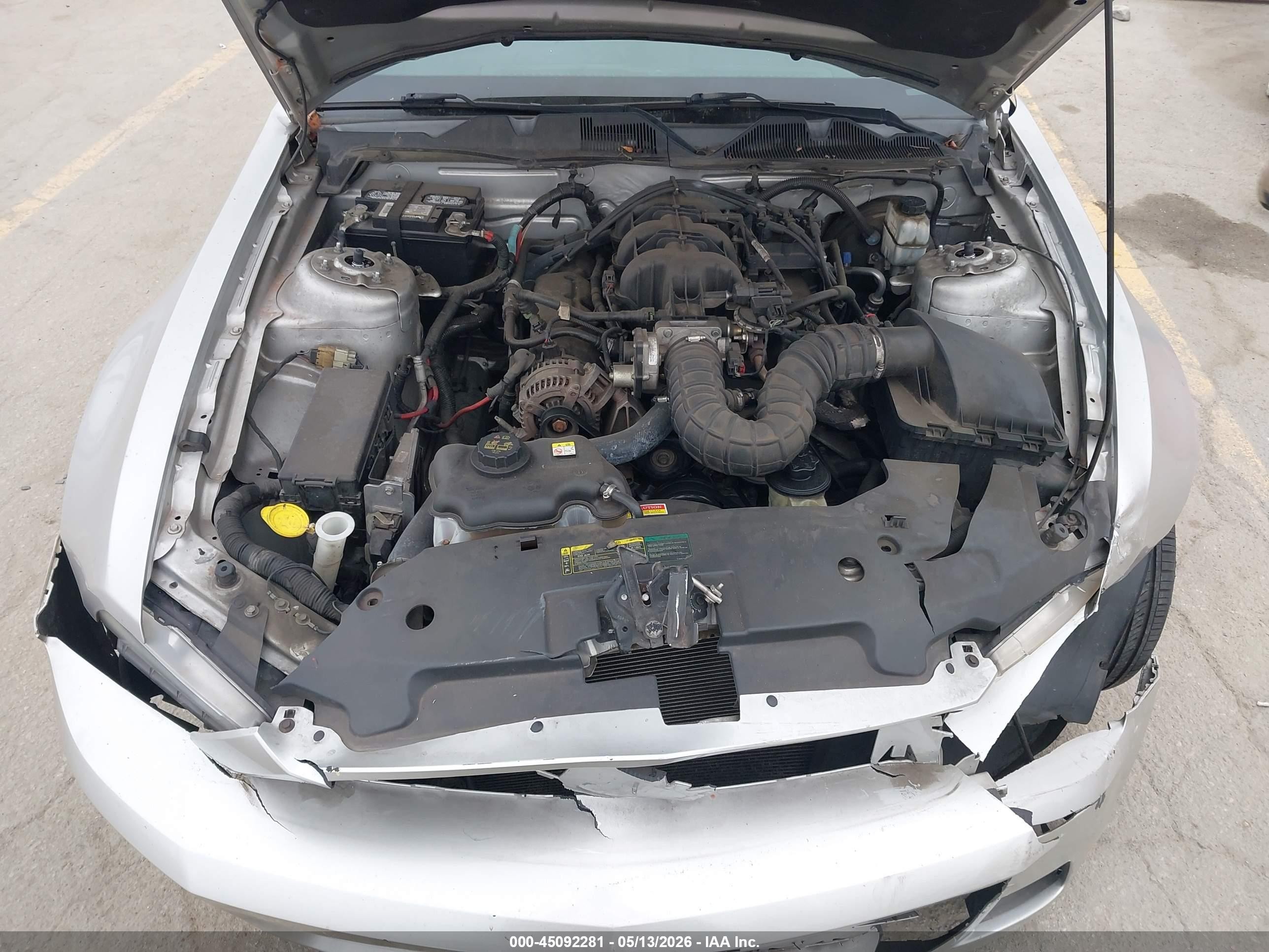 2010 Ford Mustang V6 Premium Silver vin: 1ZVBP8EN6A5124752