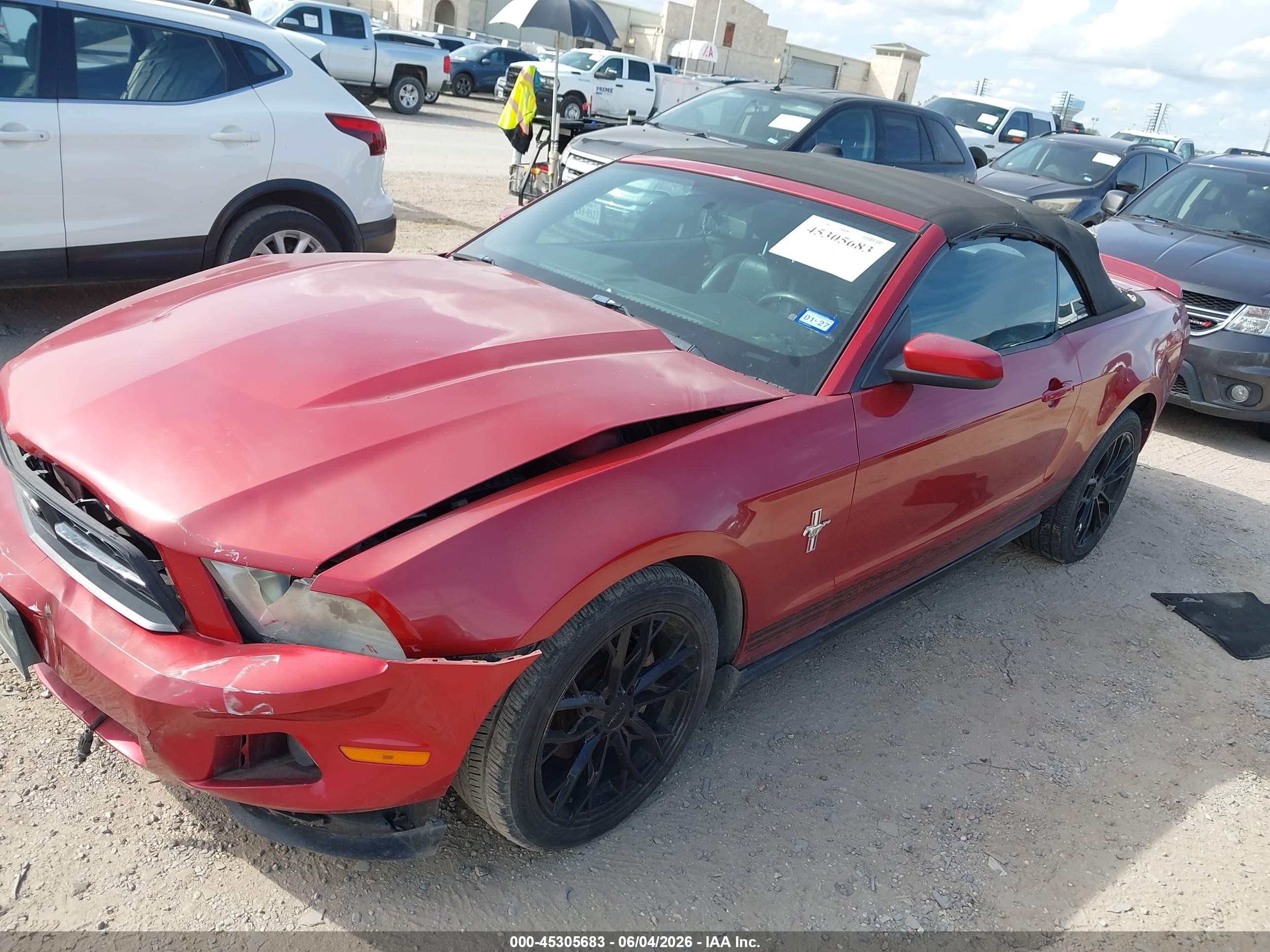 2010 Ford Mustang V6/v6 Premium Red vin: 1ZVBP8EN7A5159381