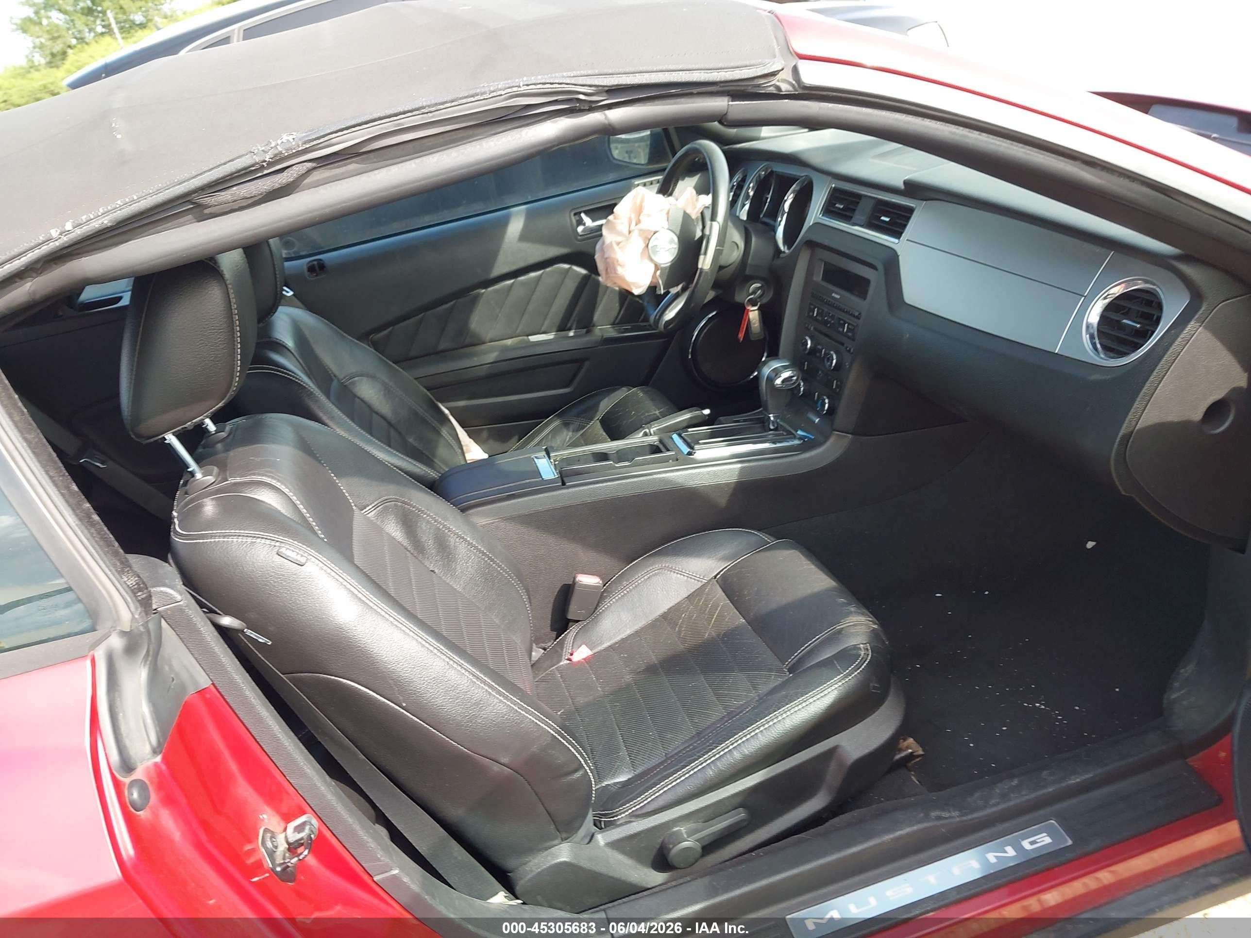 2010 Ford Mustang V6/v6 Premium Red vin: 1ZVBP8EN7A5159381