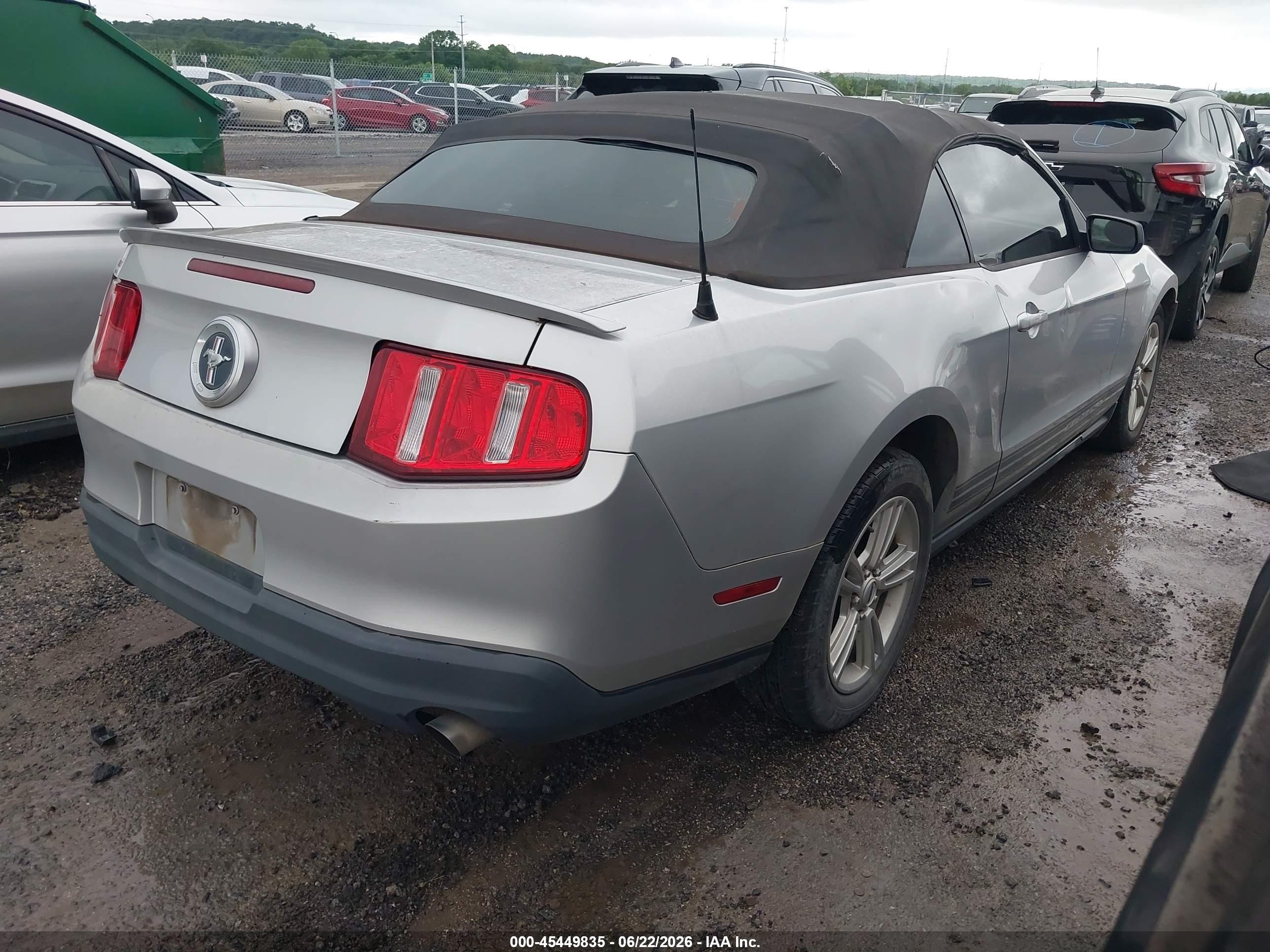 2010 Ford Mustang V6/v6 Premium Silver vin: 1ZVBP8EN8A5174097
