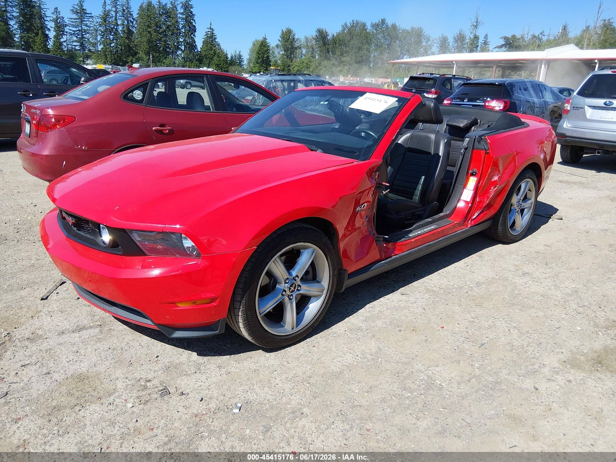 2011 Ford Mustang Gt/gt Premium Red vin: 1ZVBP8FF1B5134243