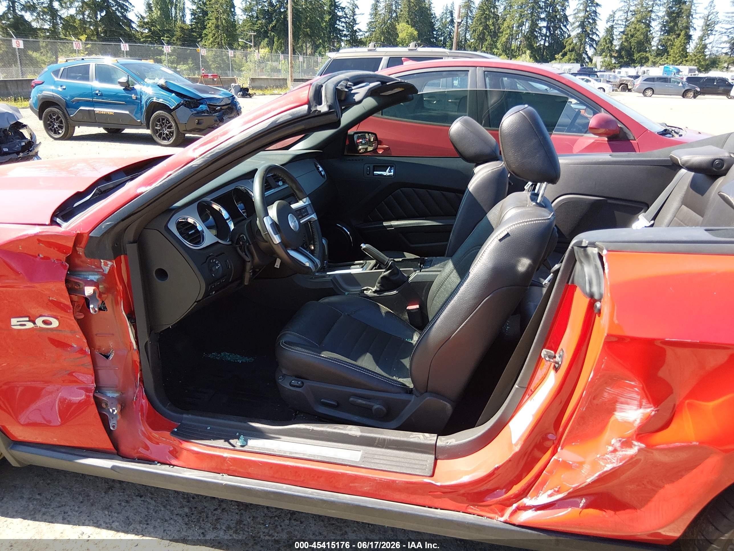 2011 Ford Mustang Gt/gt Premium Red vin: 1ZVBP8FF1B5134243