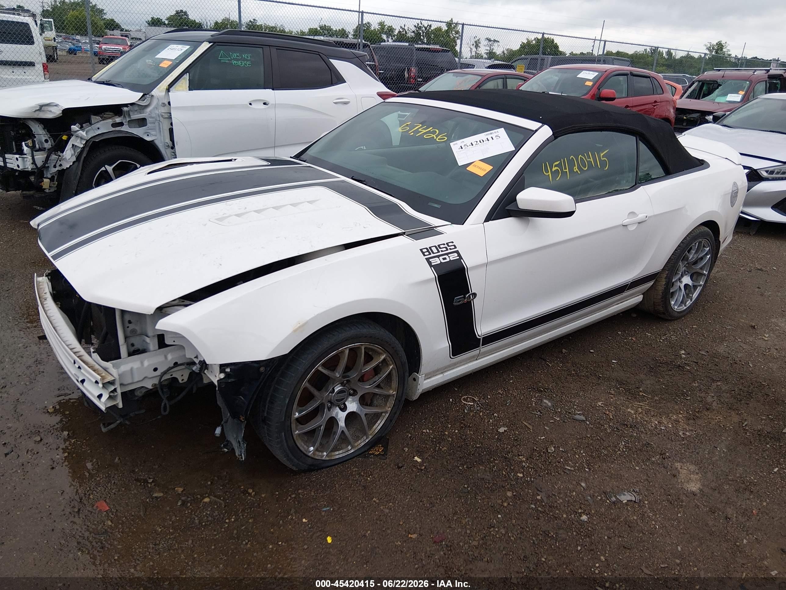 2013 Ford Mustang Gt Premium White vin: 1ZVBP8FF1D5215777
