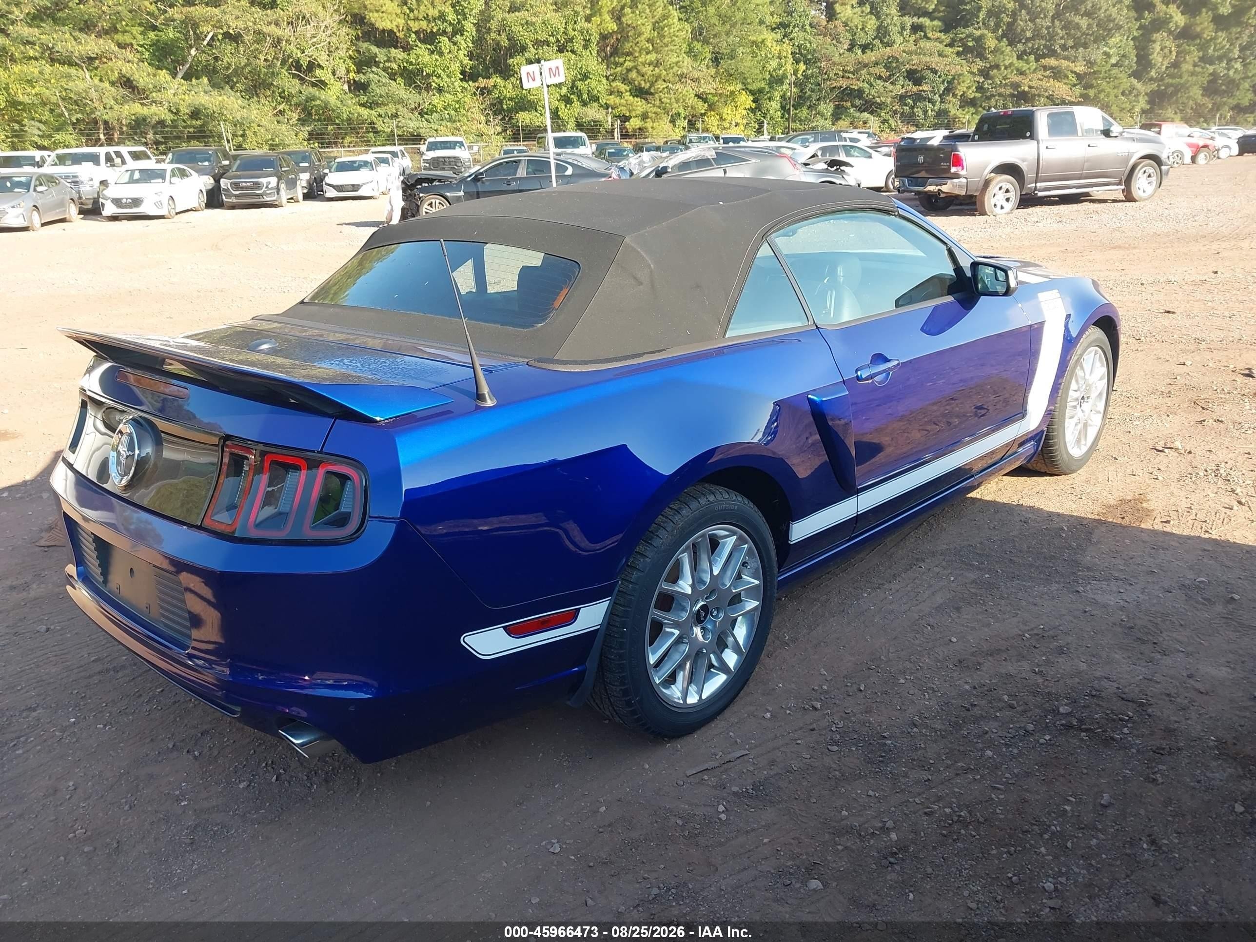 2014 Ford Mustang Gt Premium Dark Blue vin: 1ZVBP8FF1E5260736
