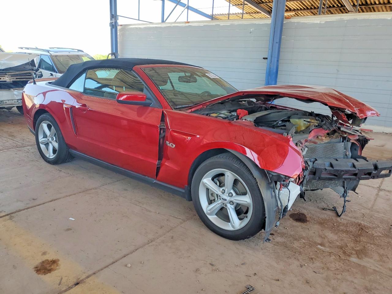 2011 Ford Mustang Gt Red vin: 1ZVBP8FF2B5115152