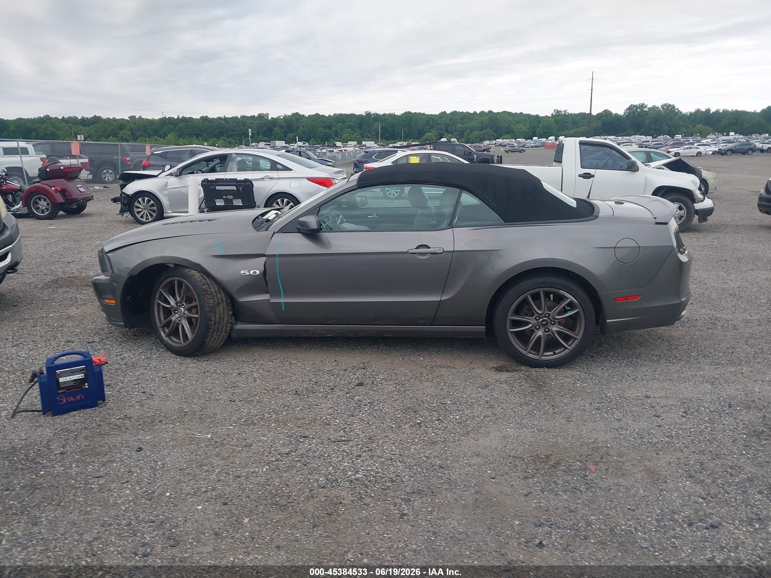 2014 Ford Mustang Gt Premium Gray vin: 1ZVBP8FF3E5295794