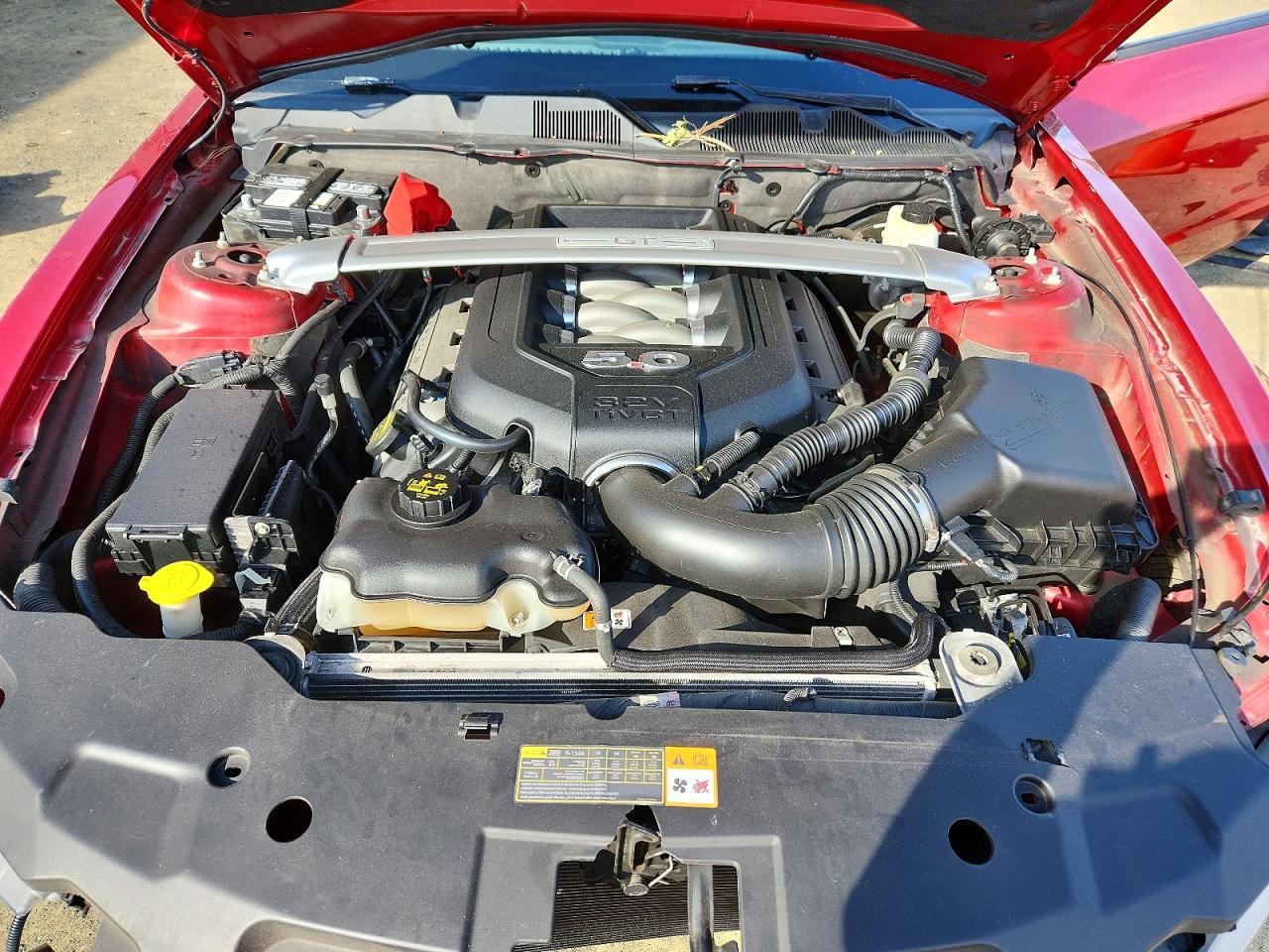 2012 Ford Mustang Gt Red vin: 1ZVBP8FF4C5236508