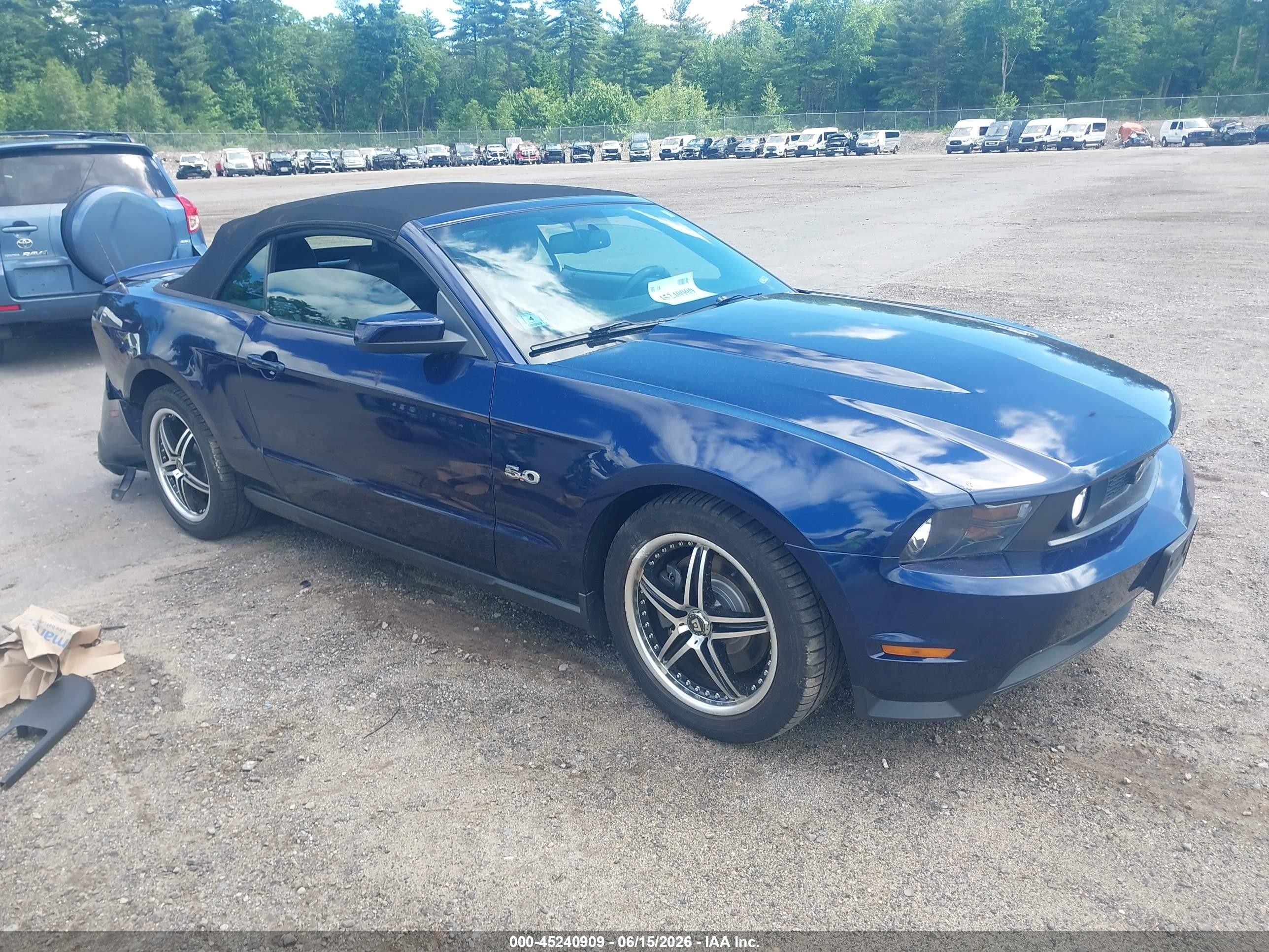 2011 Ford Mustang Gt Premium Blue vin: 1ZVBP8FF8B5113924