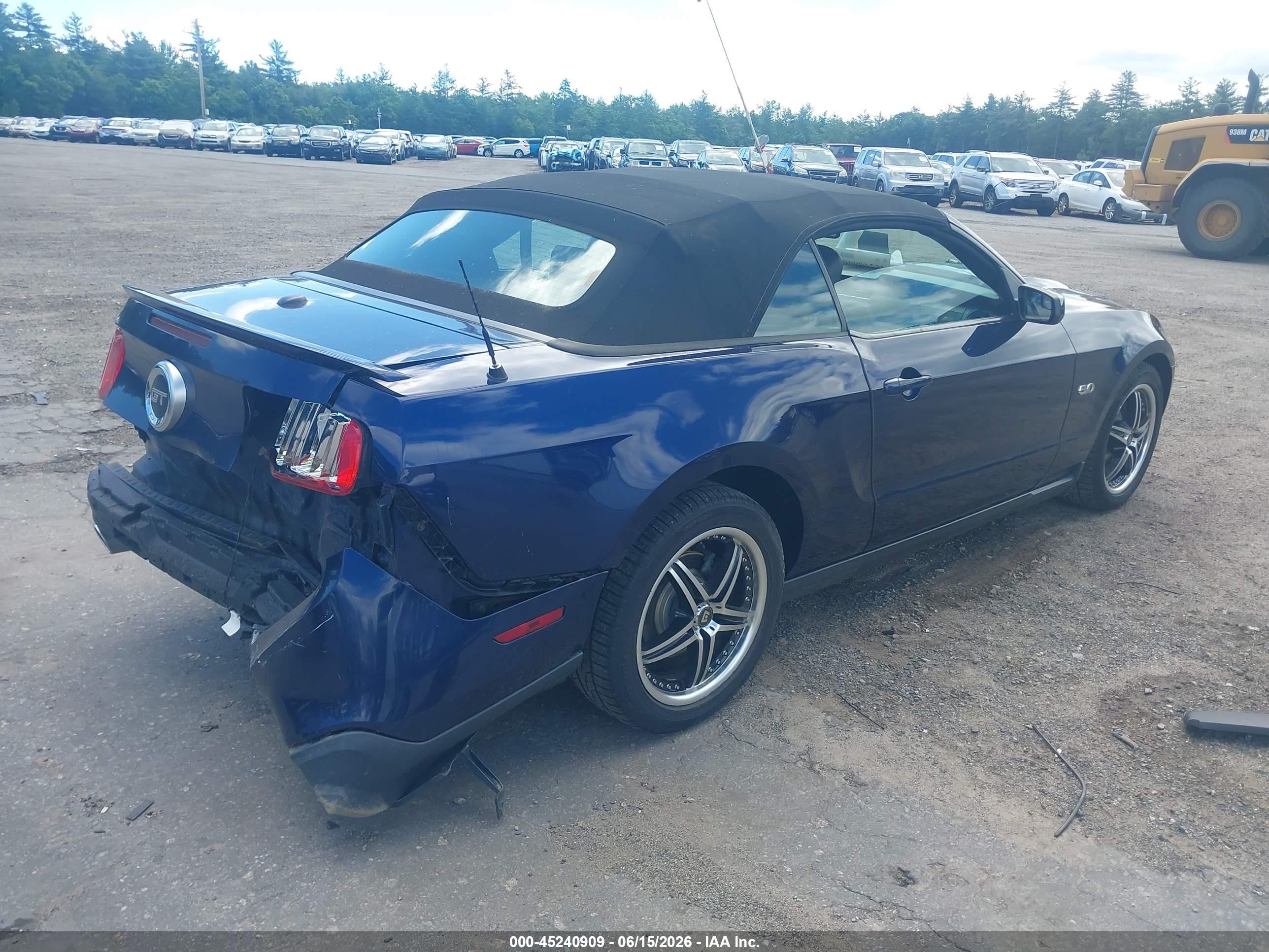 2011 Ford Mustang Gt Premium Blue vin: 1ZVBP8FF8B5113924