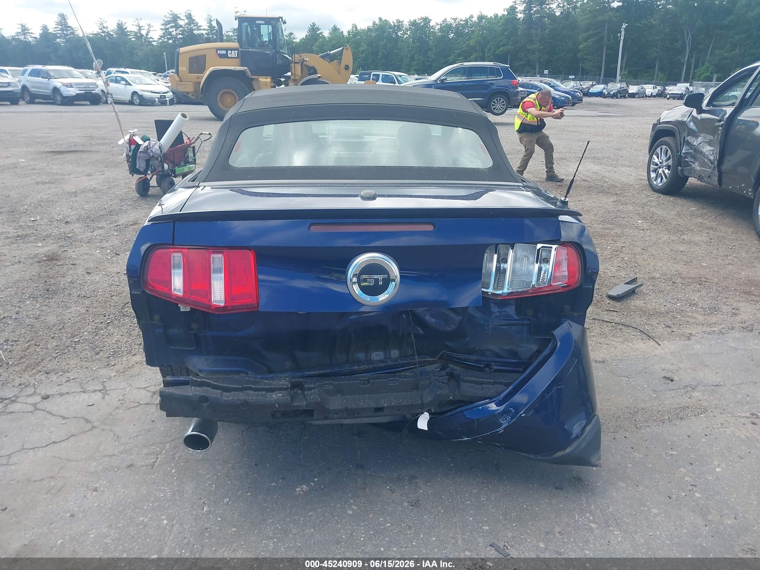 2011 Ford Mustang Gt Premium Blue vin: 1ZVBP8FF8B5113924