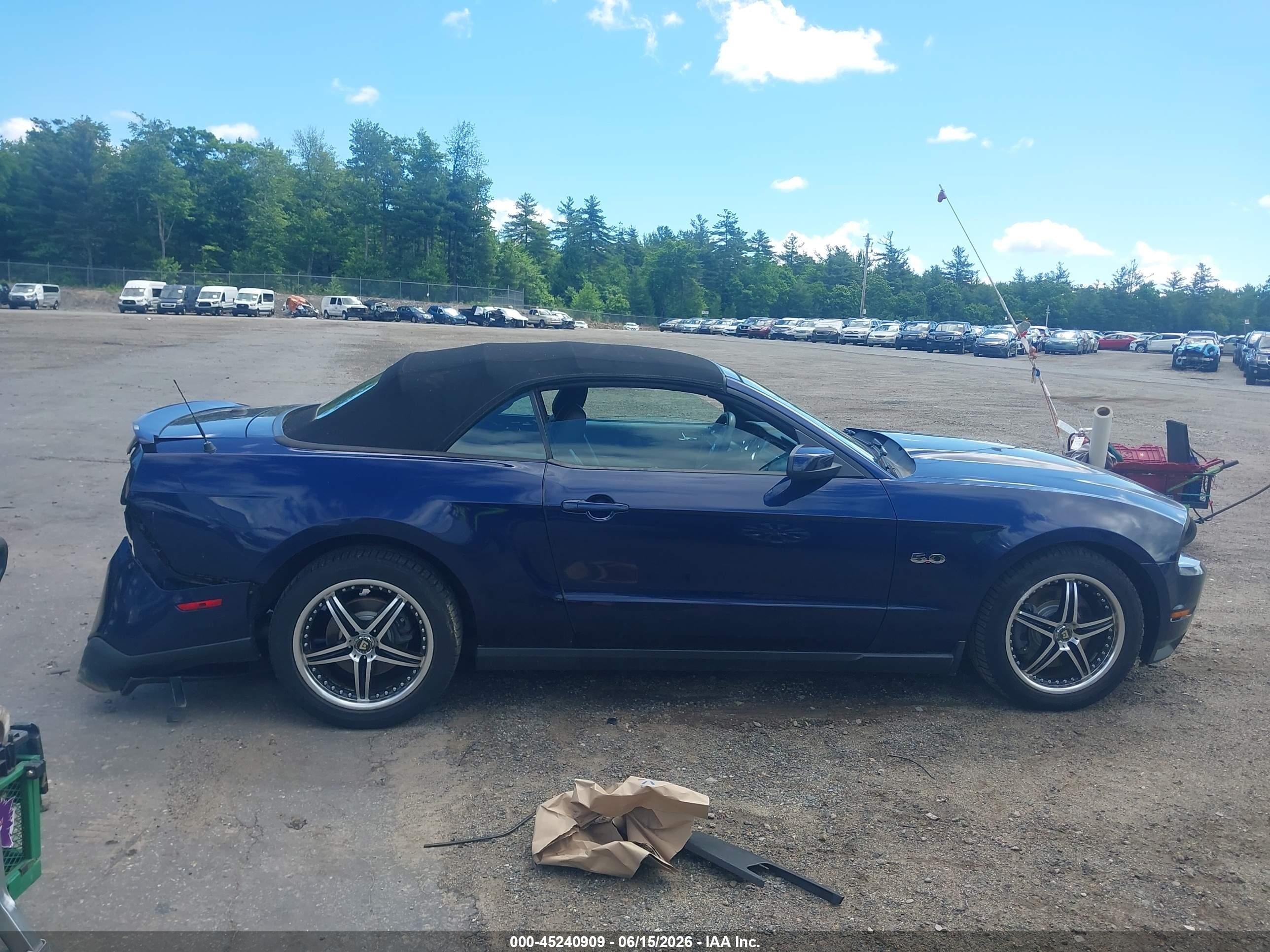 2011 Ford Mustang Gt Premium Blue vin: 1ZVBP8FF8B5113924