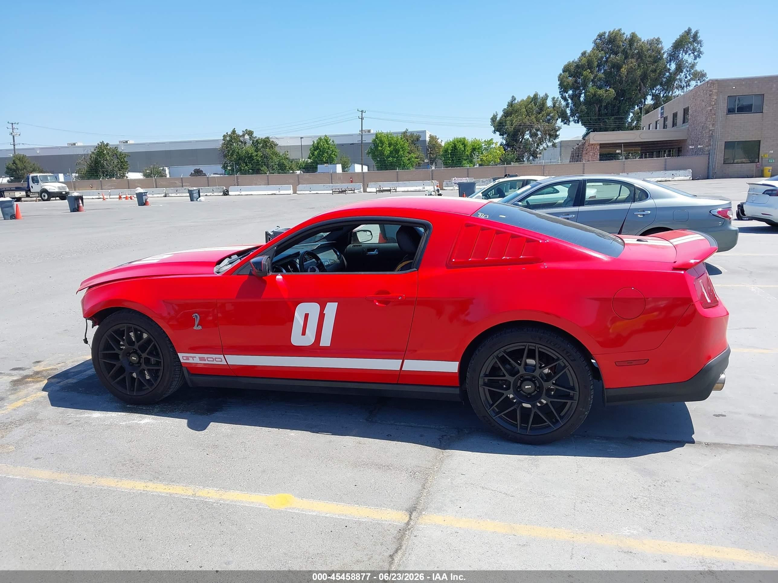 2011 Ford Shelby Gt500   Red vin: 1ZVBP8JS2B5145482