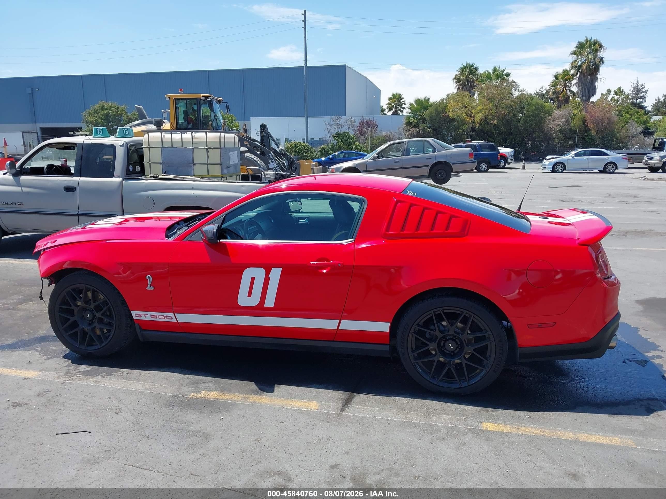 2011 Ford Shelby Gt500   Red vin: 1ZVBP8JS2B5145482