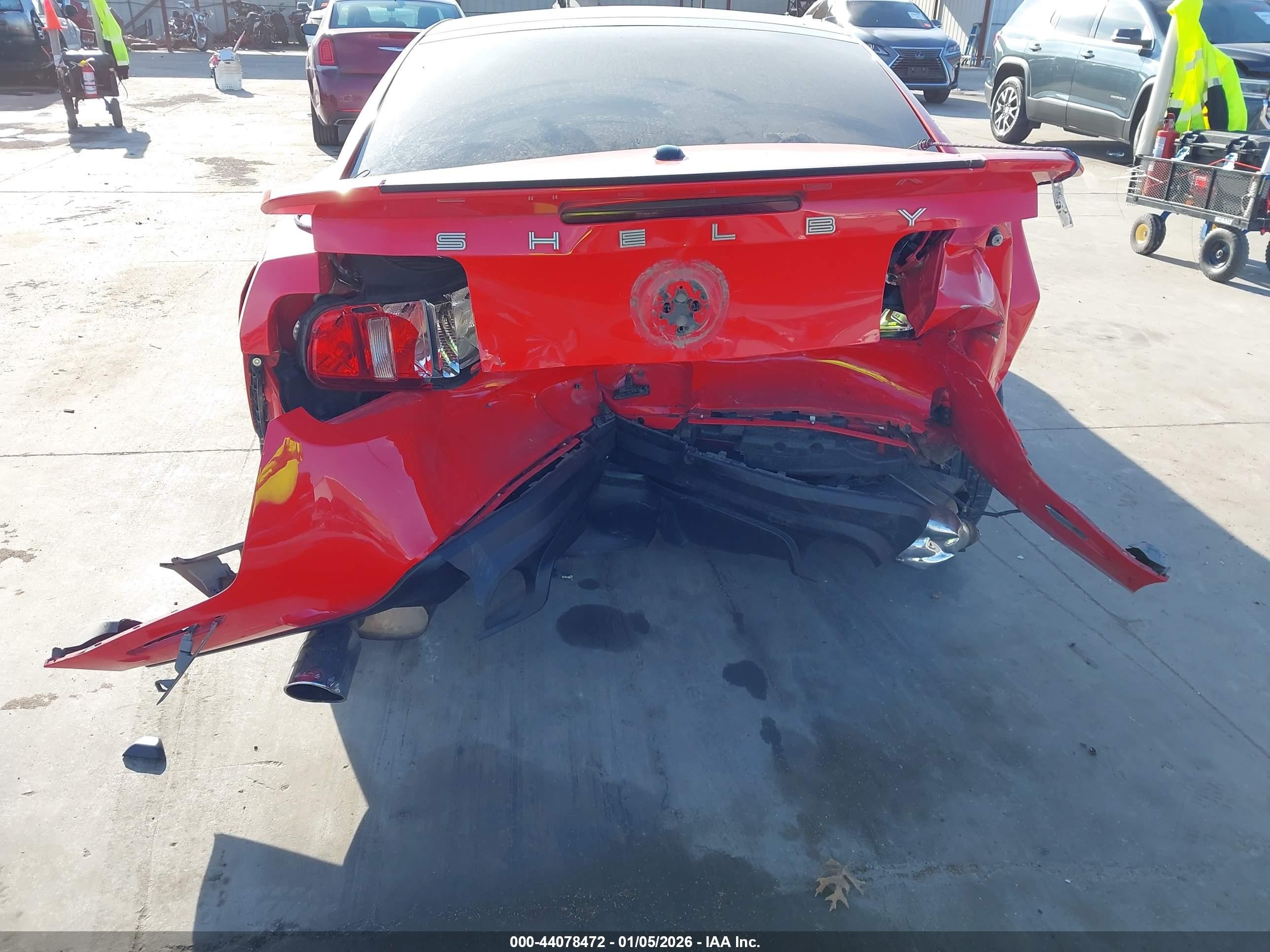 2011 Ford Shelby Gt500   Red vin: 1ZVBP8JS8B5127844