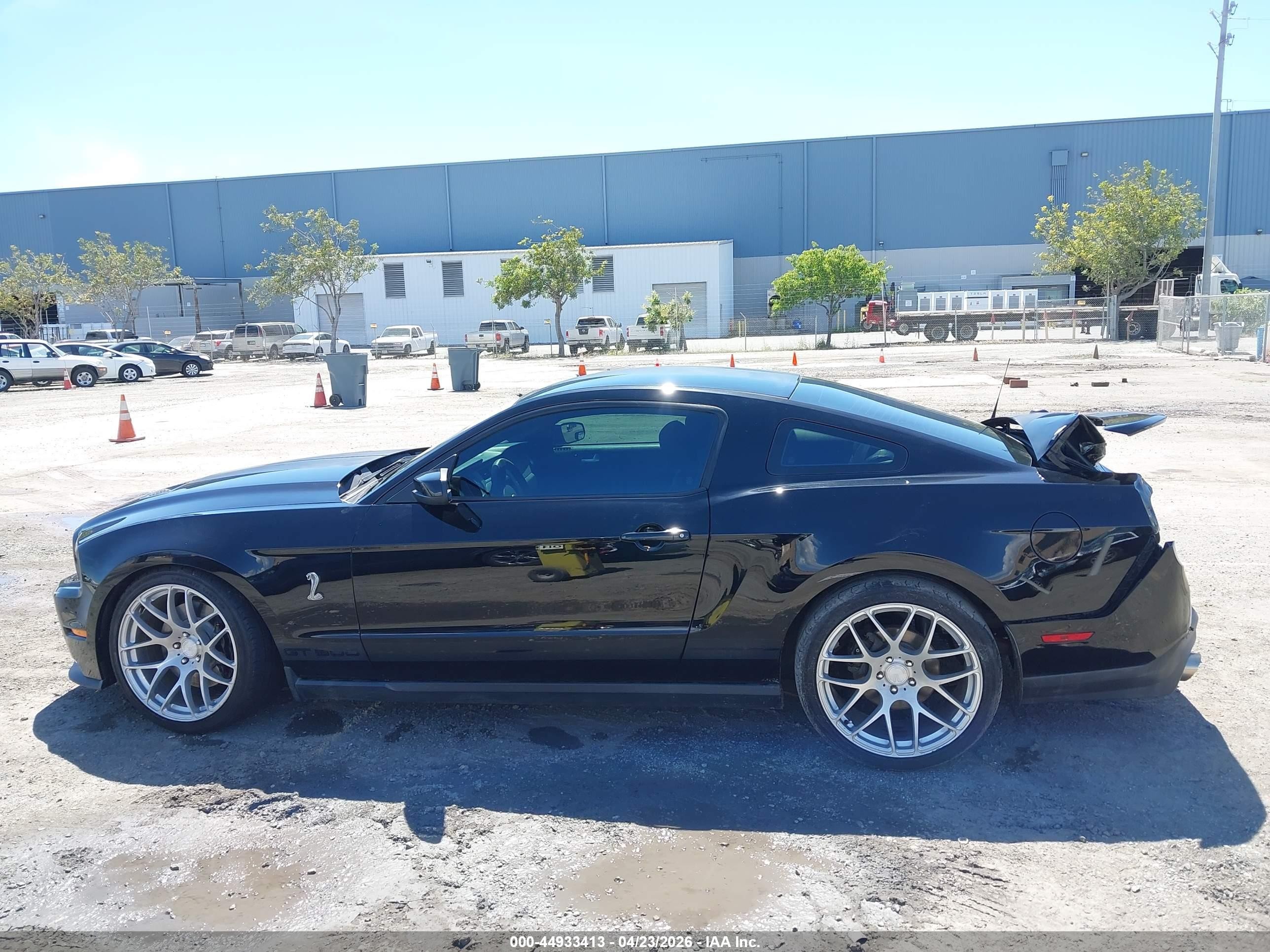 2010 Ford Shelby Gt500   Black vin: 1ZVBP8JSXA5166319
